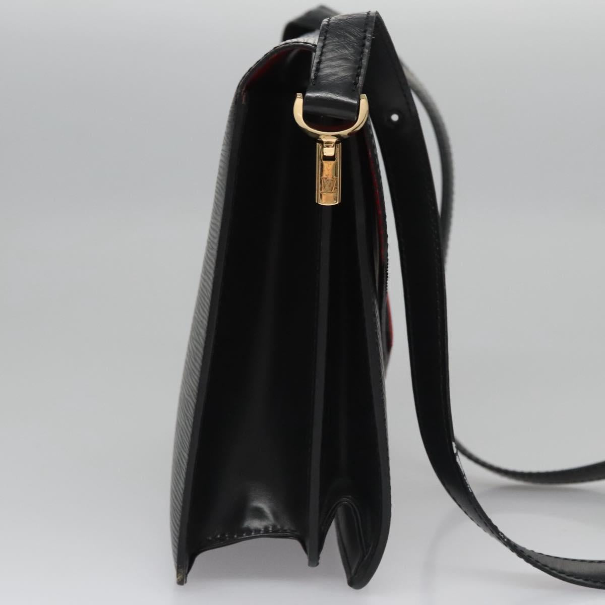 LOUIS VUITTON Epi Free Run Bicolor Shoulder Bag Red Black M52417 LV Auth SW055