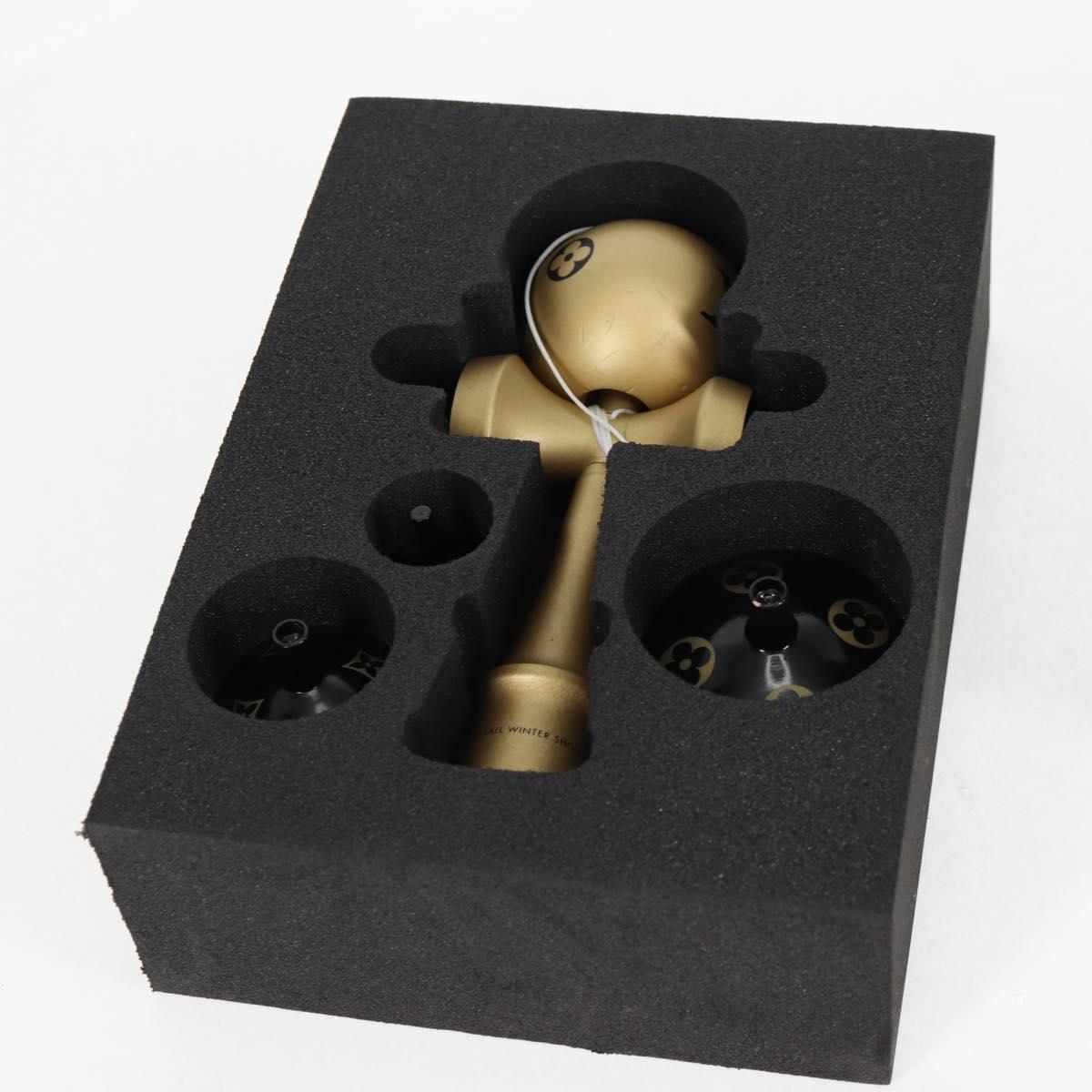 LOUIS VUITTON LV VIP Exclusive Kendama 3 Pieces Gold LV Auth sw1212SM
