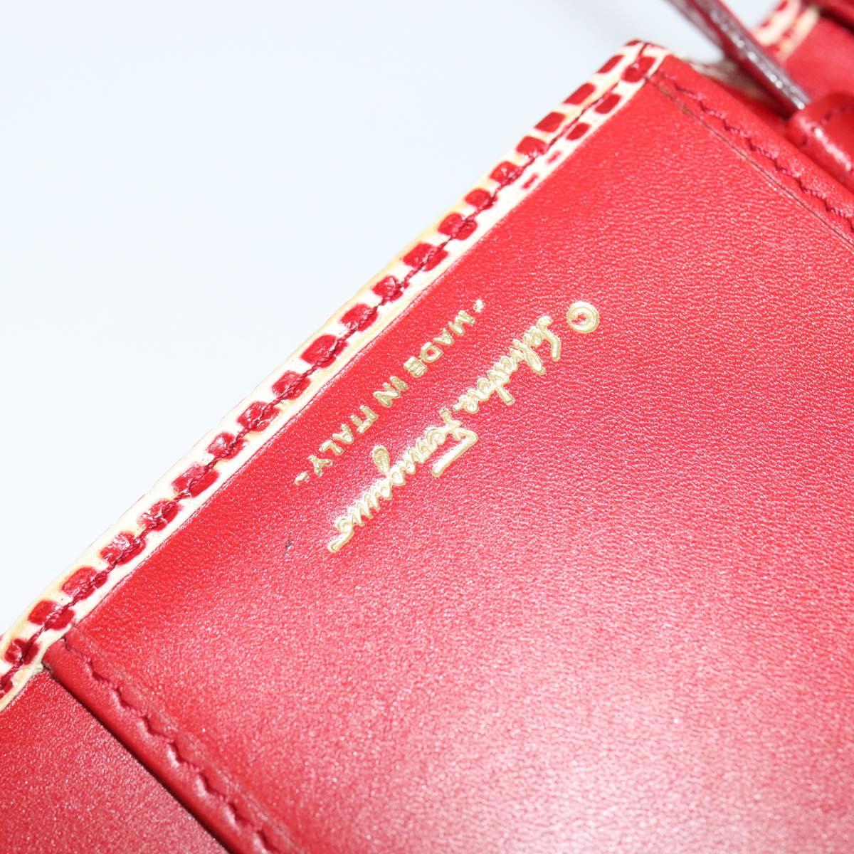 Salvatore Ferragamo Shoulder wallet Leather Red Gold Auth sw1278
