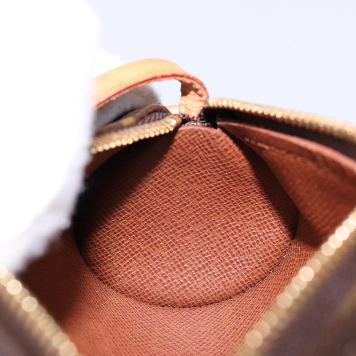 LOUIS VUITTON Monogram Papillon Pouch LV Auth sw1368