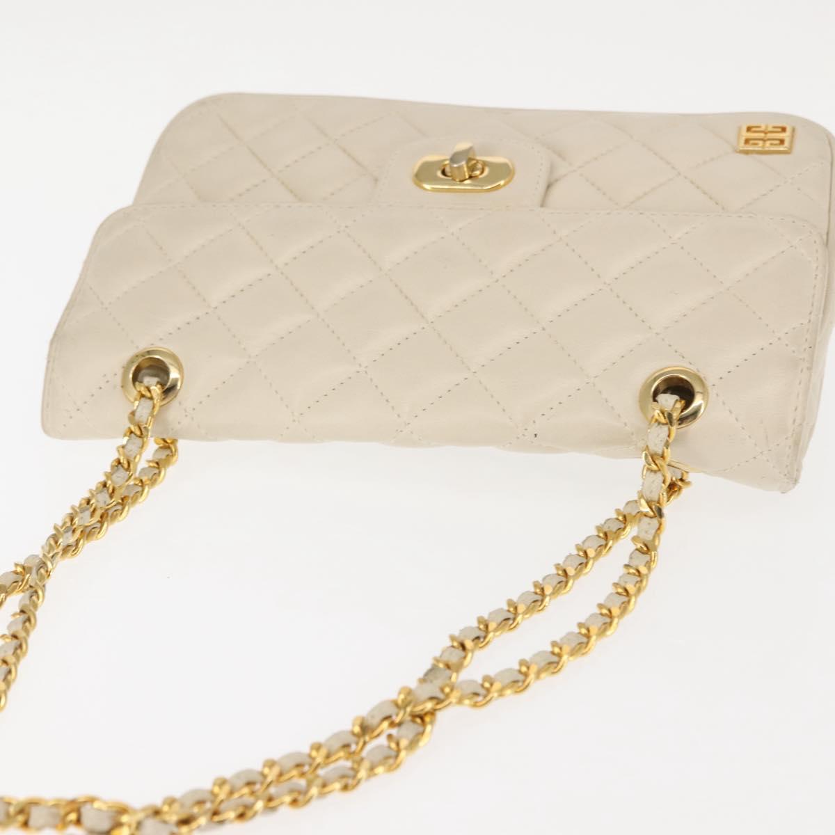 GIVENCHY Chain Shoulder Bag Leather White Auth sw1598