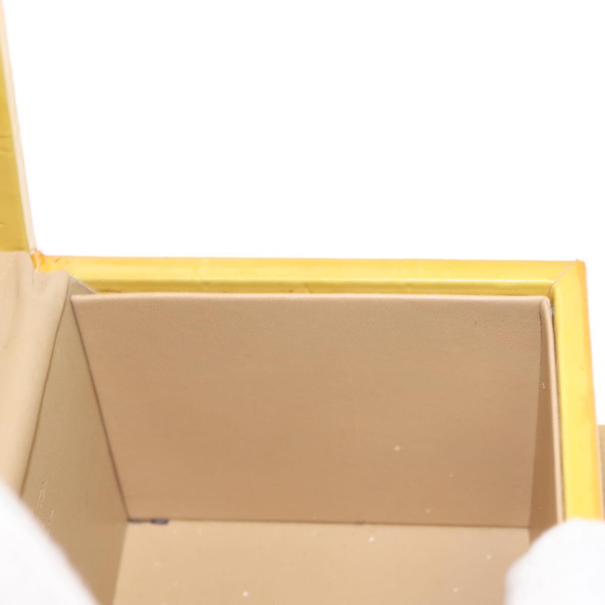 LOUIS VUITTON Monogram Vernis Bleecker Cosmetic Pouch Beige M91002 Auth SW1727