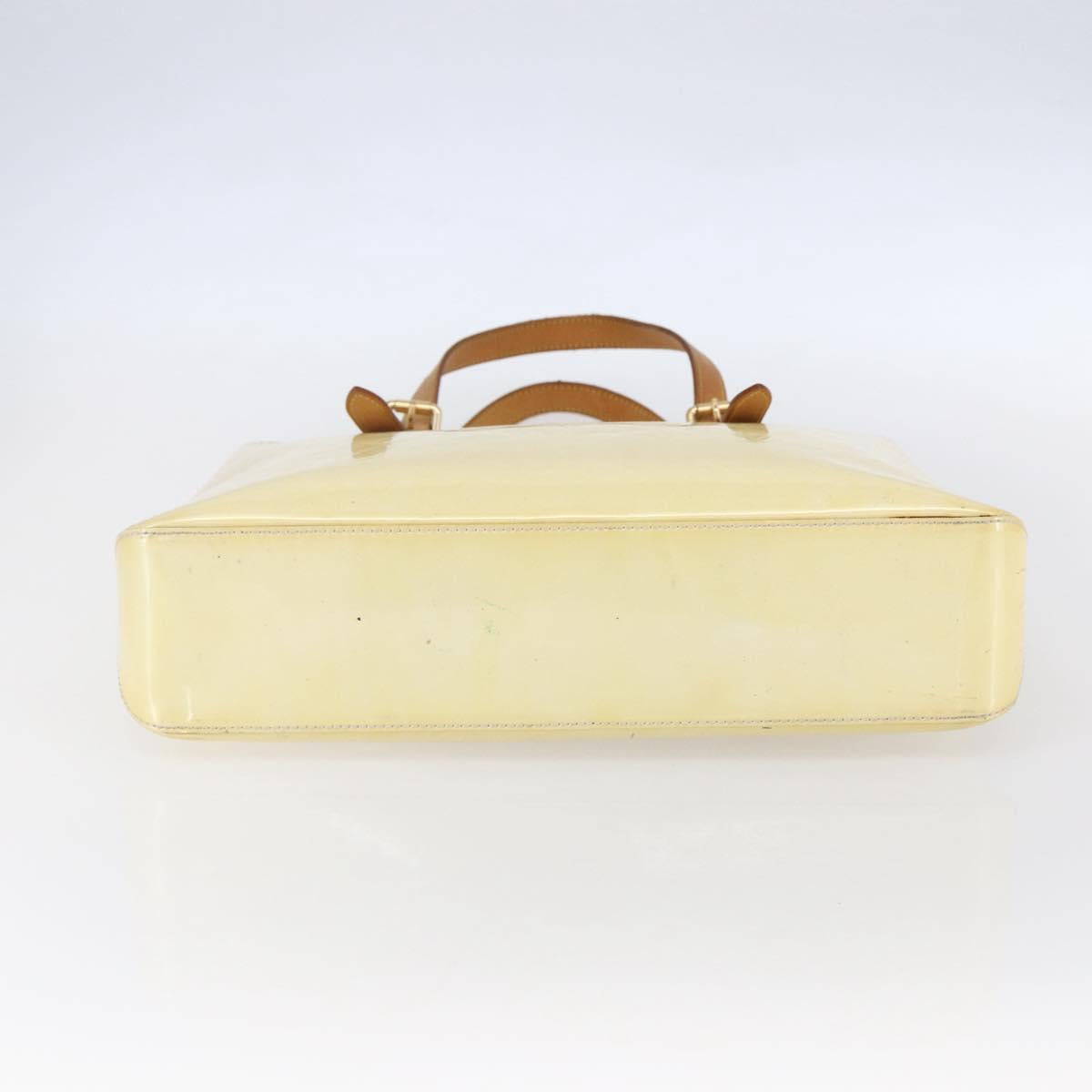 LOUIS VUITTON Monogram Vernis Brentwood Shoulder Bag Perle M91512 LV Auth SW1773