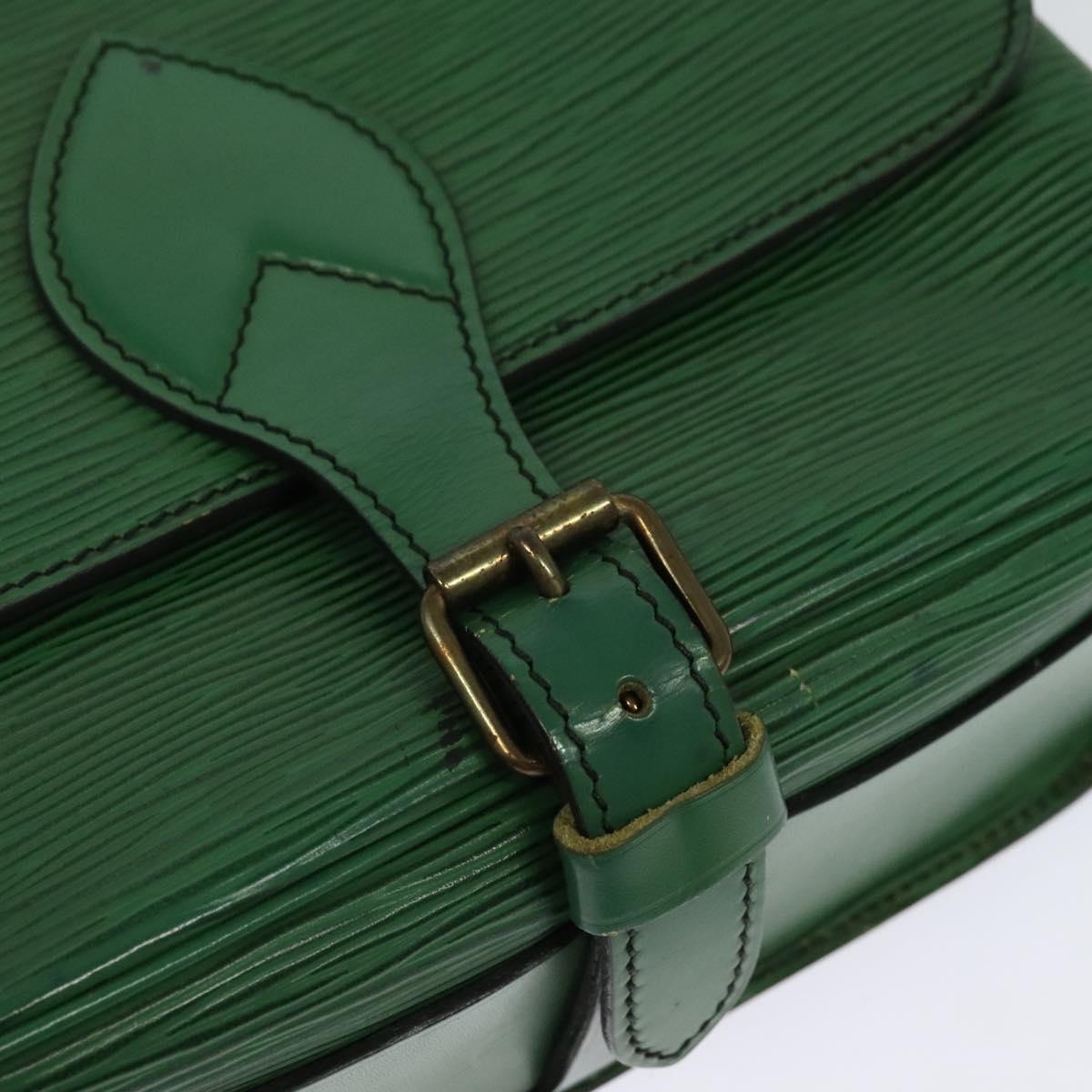 LOUIS VUITTON Epi Cartouchiere MM Shoulder Bag Green M52244 LV Auth sw194