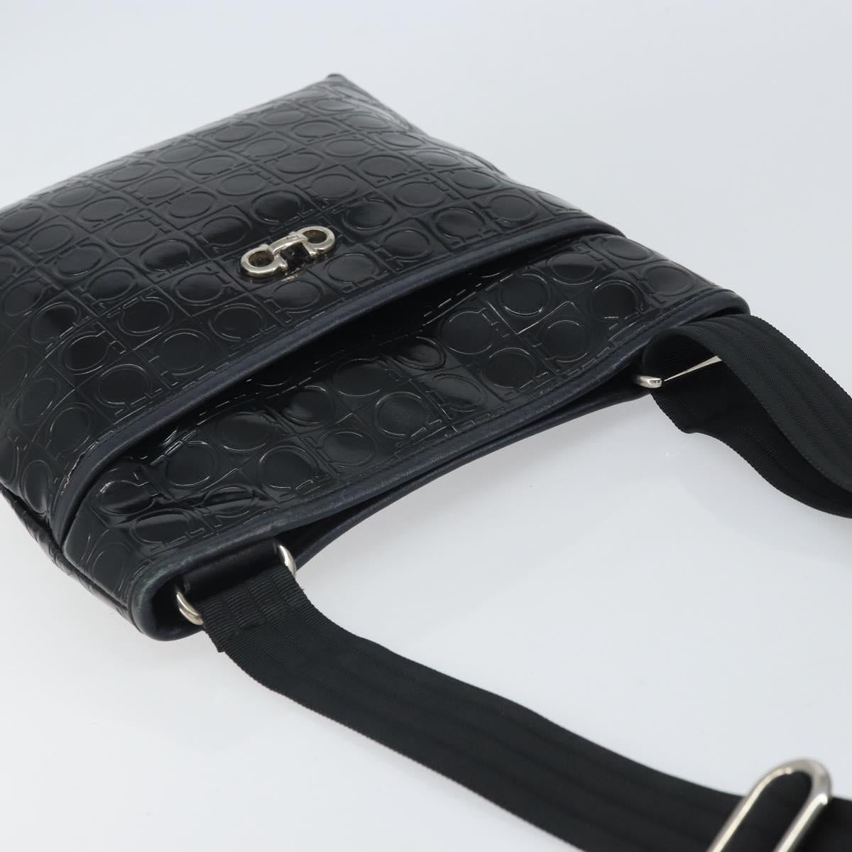 Salvatore Ferragamo Shoulder Bag Patent leather Black Silver Auth SW2048