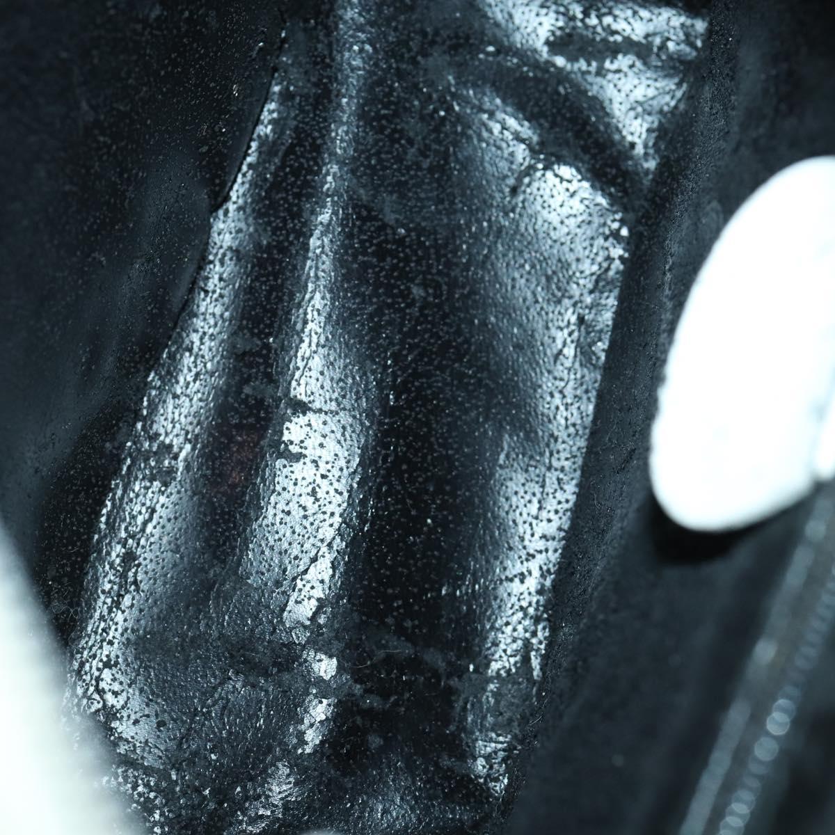 GUCCI Shoulder Bag Patent leather White Silver 007 3184 0250 Auth SW2084