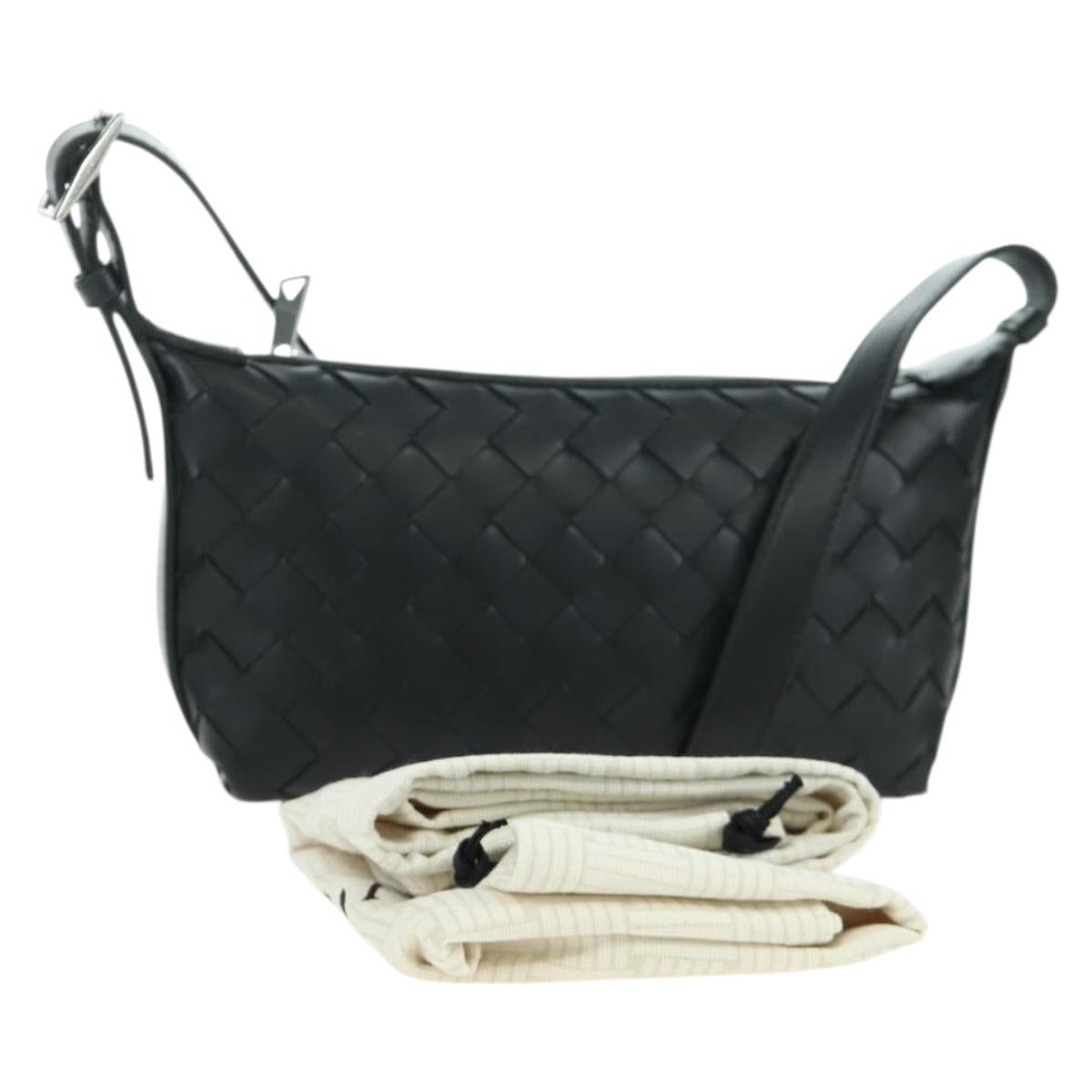 BOTTEGA VENETA INTRECCIATO Traveler Phone Pouch Bag Leather Black Auth SW2269SM