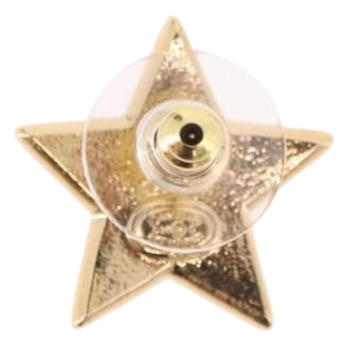 CHANEL Star Coco Mark Pierce Metal Gold Tone CC Auth SW2654SAM
