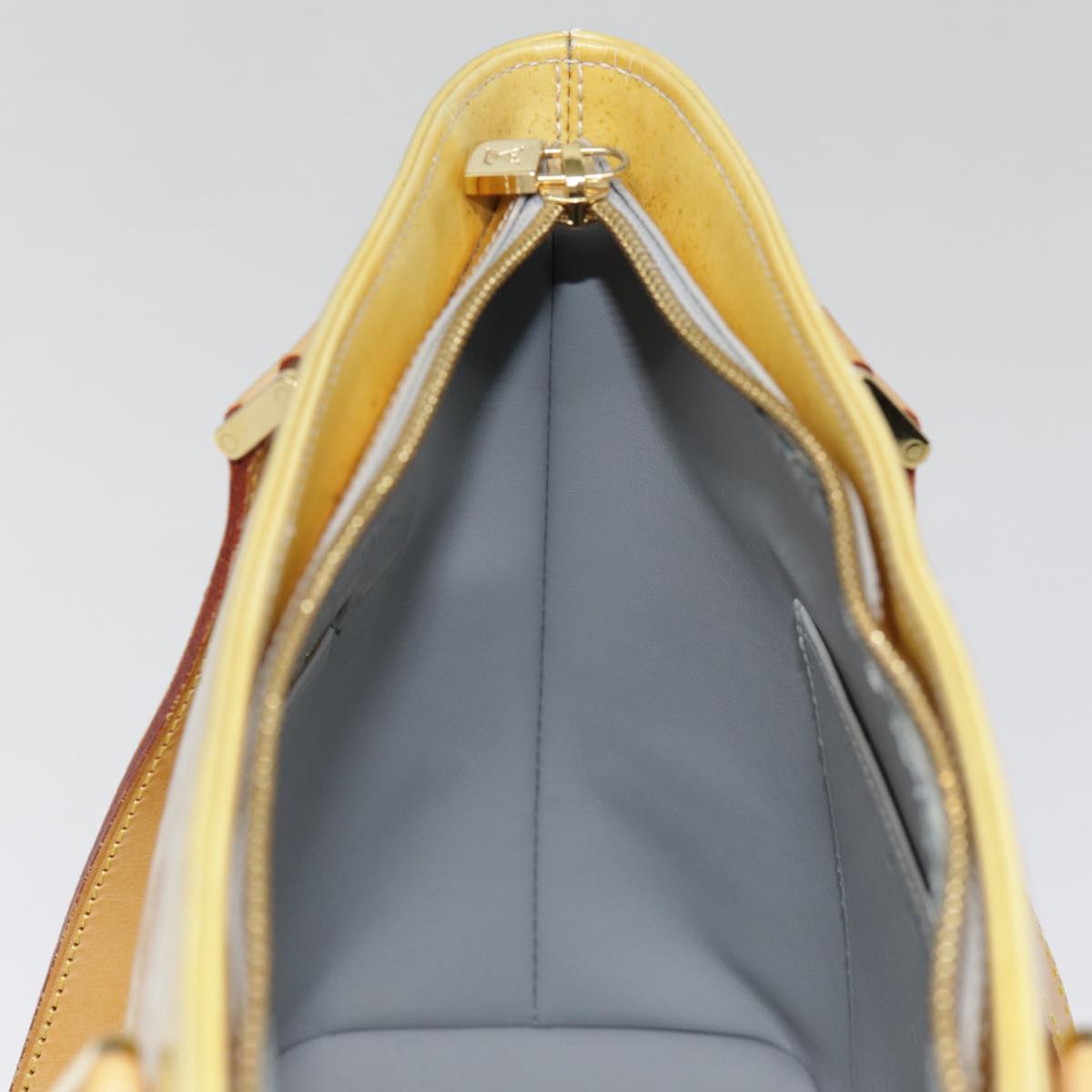 LOUIS VUITTON Monogram Vernis Houston Hand Bag Gris M91053 LV Auth tb1165