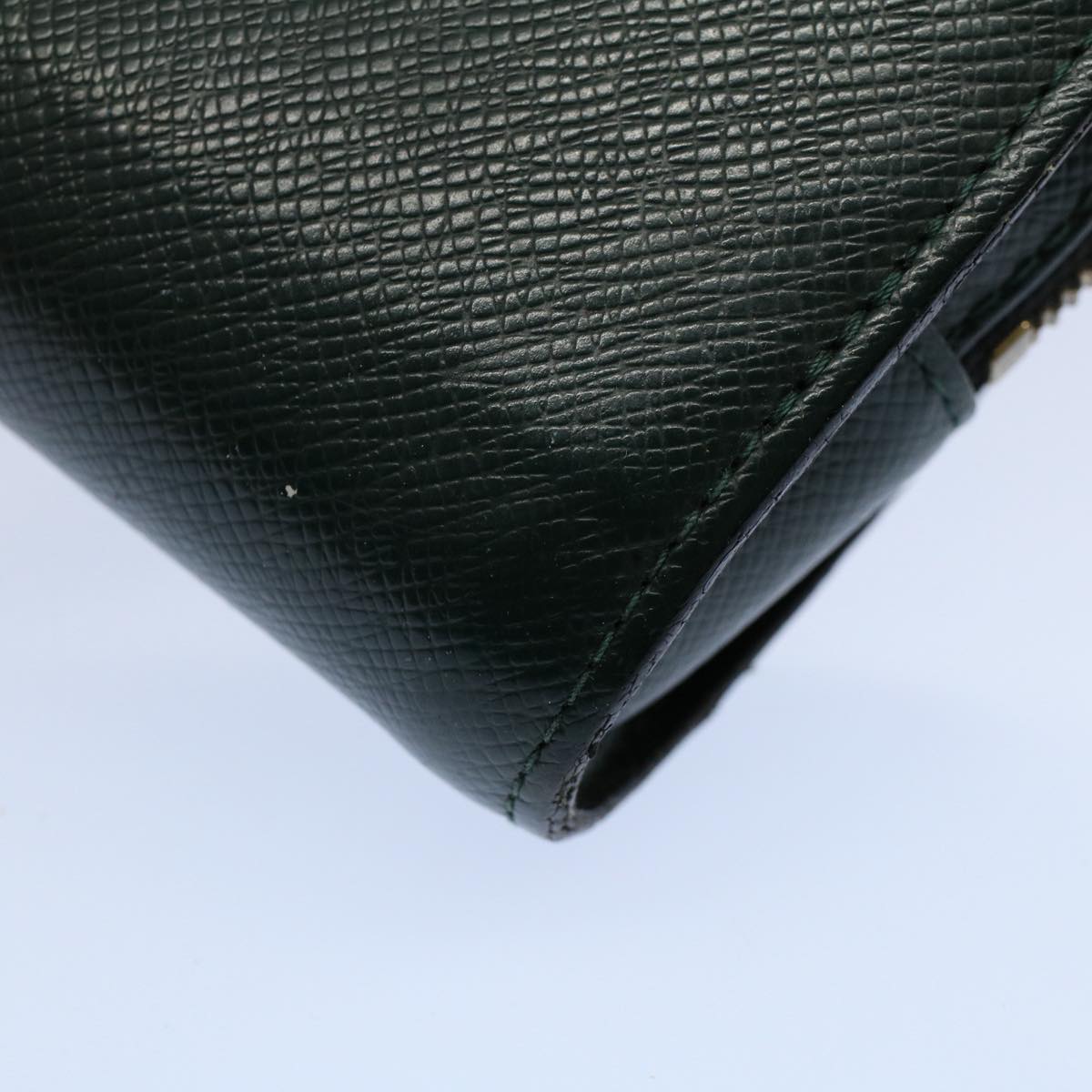 LOUIS VUITTON Taiga Baikal Clutch Bag Epicea M30184 LV Auth th4000