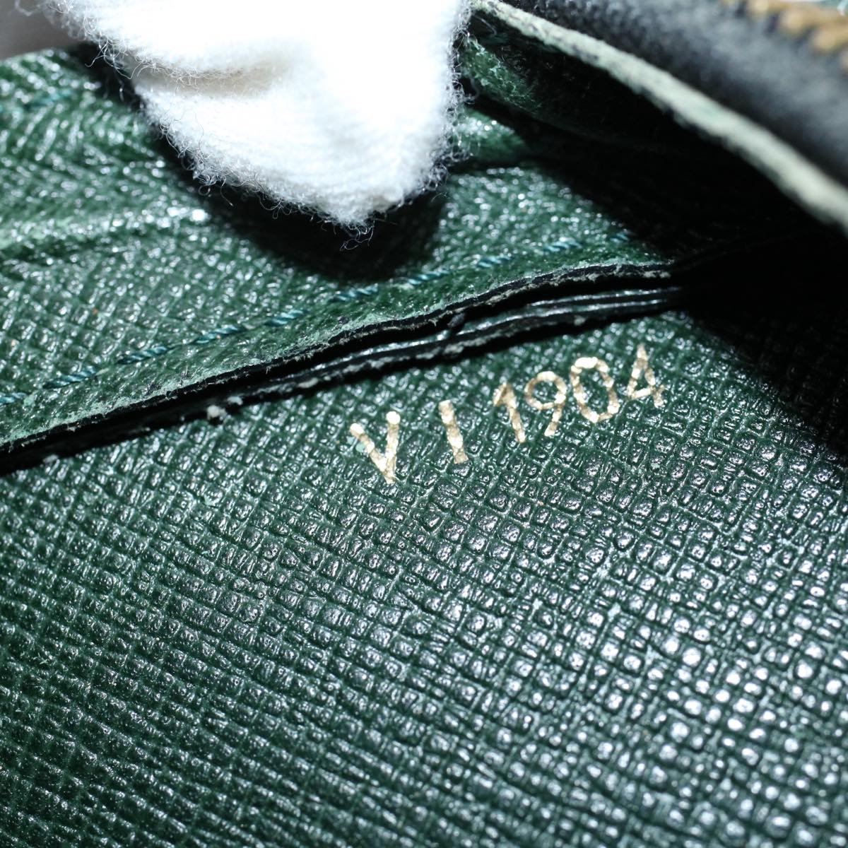 LOUIS VUITTON Taiga Baikal Clutch Bag Epicea M30184 LV Auth th4000