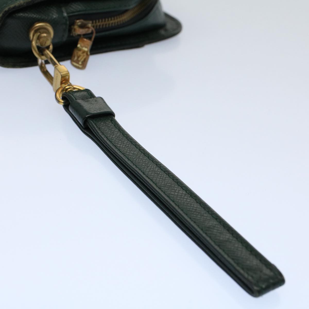 LOUIS VUITTON Taiga Baikal Clutch Bag Epicea M30184 LV Auth th4000
