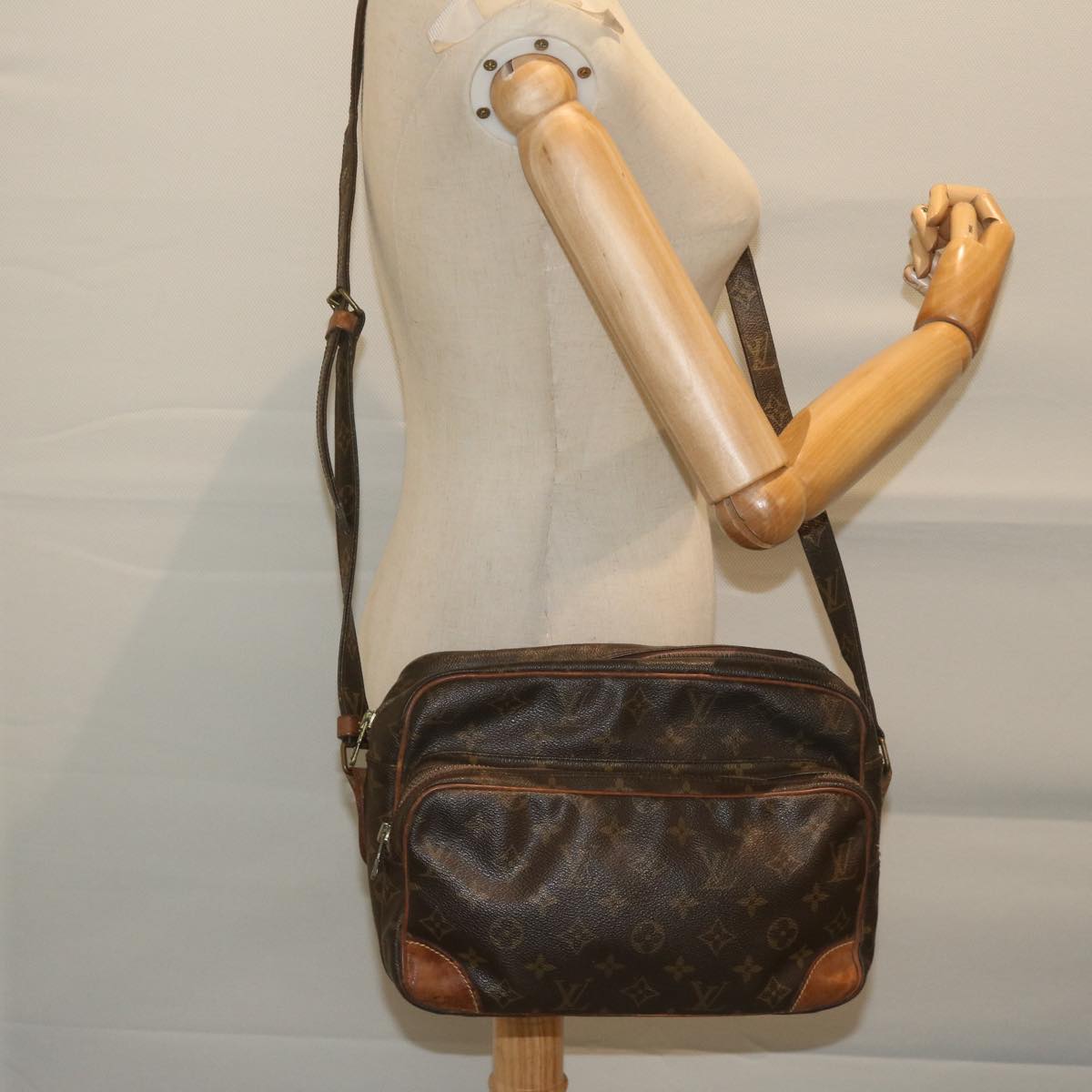 LOUIS VUITTON Monogram Nile Shoulder Bag M45244 LV Auth th4456
