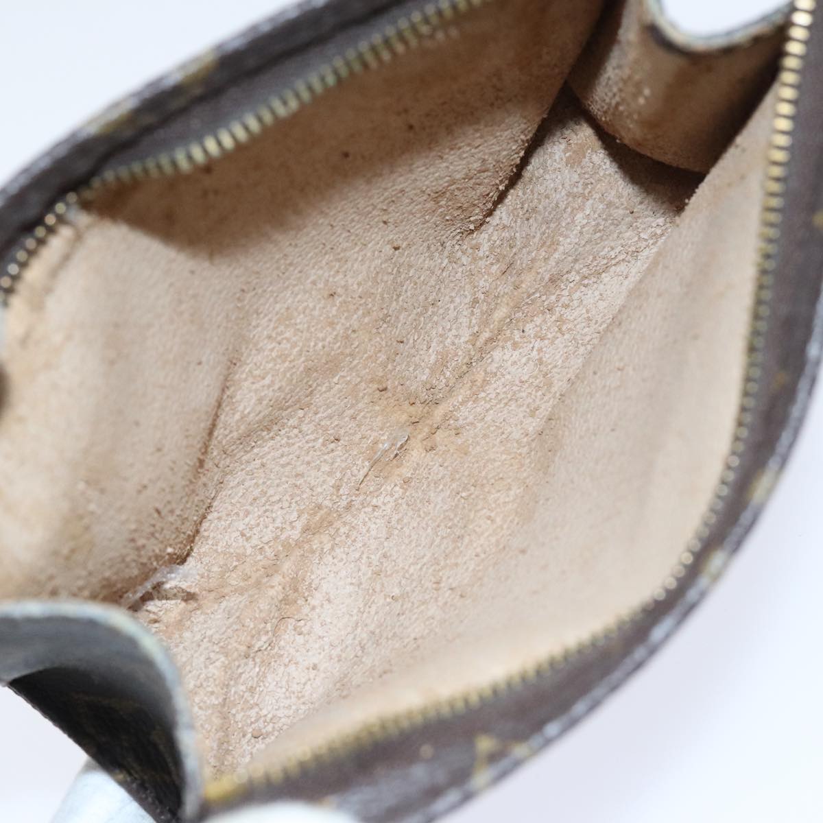 LOUIS VUITTON Monogram Poche Toilette 15 Pouch M47546 LV Auth th5308