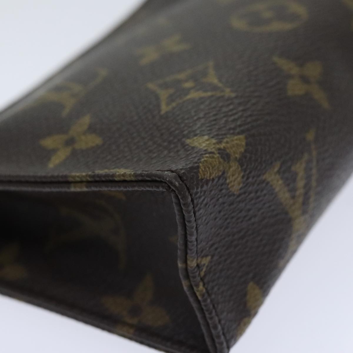 LOUIS VUITTON Monogram Poche Toilette 15 Pouch M47546 LV Auth th5308
