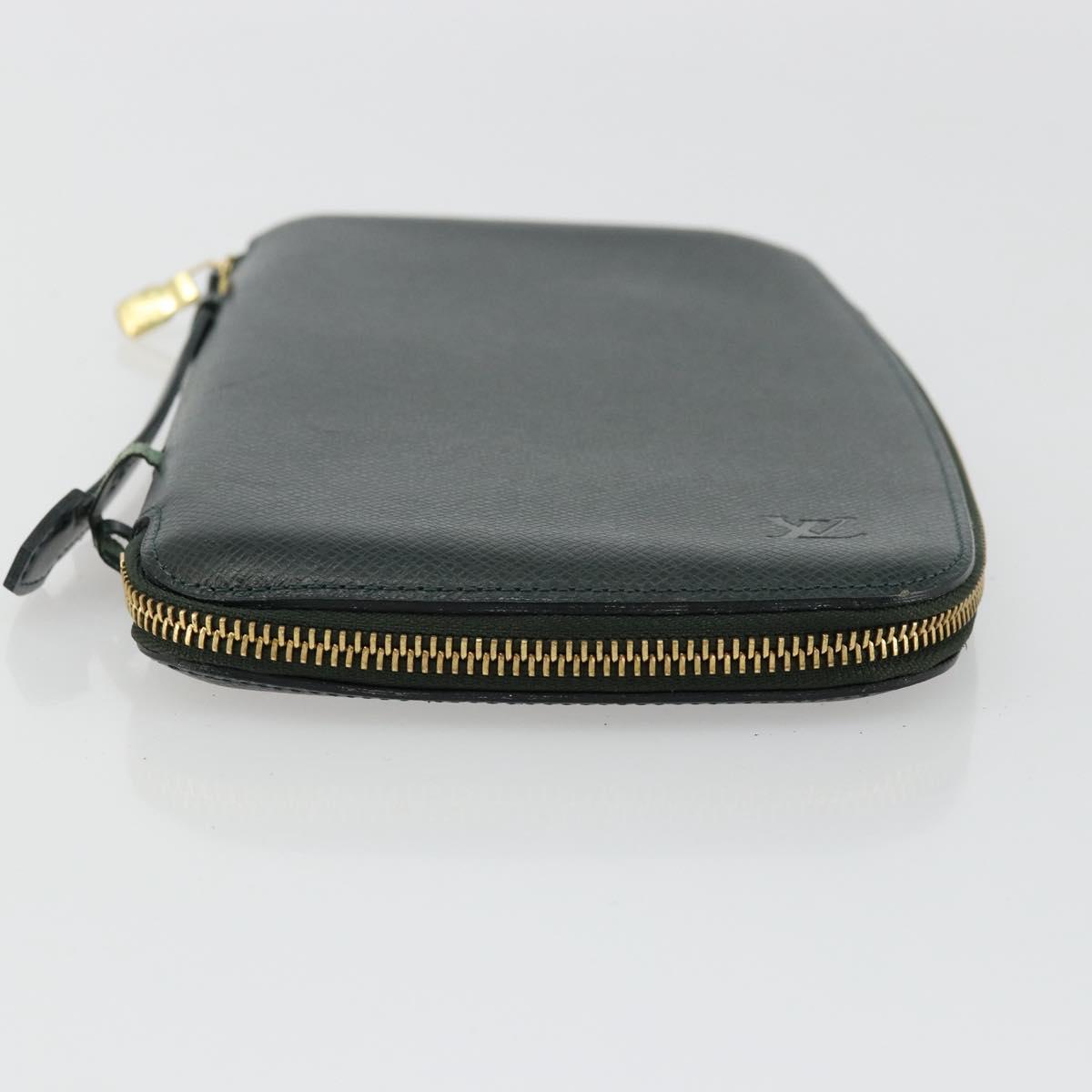 LOUIS VUITTON Taiga Organizer Atholl Travel Case Epicea M30654 LV Auth th5468