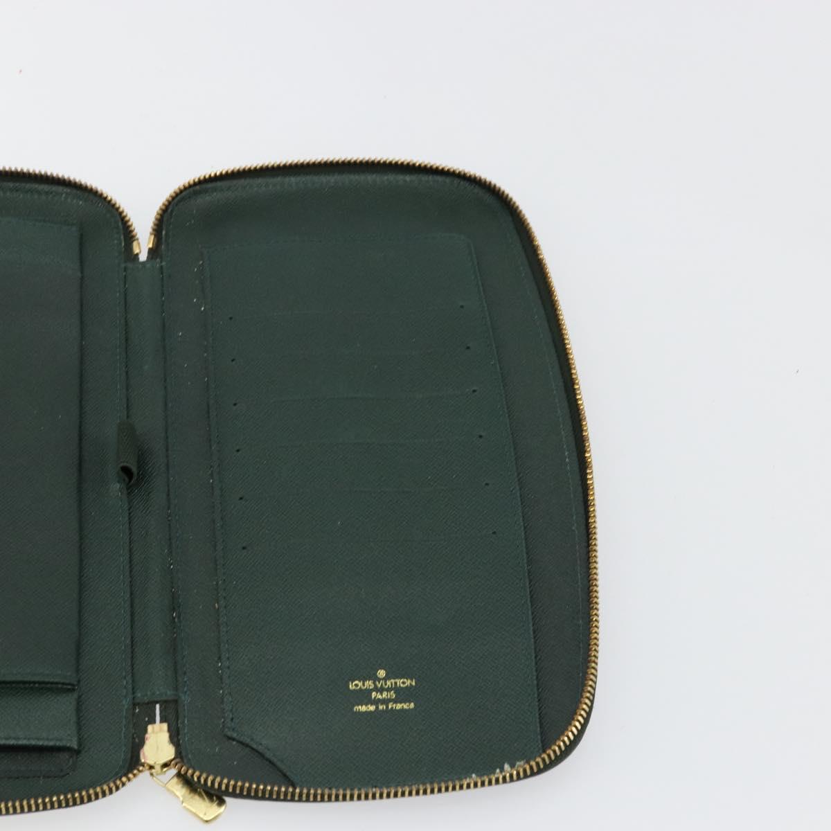 LOUIS VUITTON Taiga Organizer Atholl Travel Case Epicea M30654 LV Auth th5468