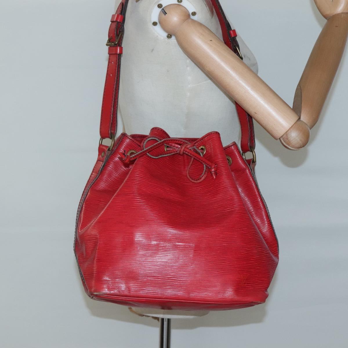 LOUIS VUITTON Epi Petit Noe Shoulder Bag Red M44107 LV Auth th6293