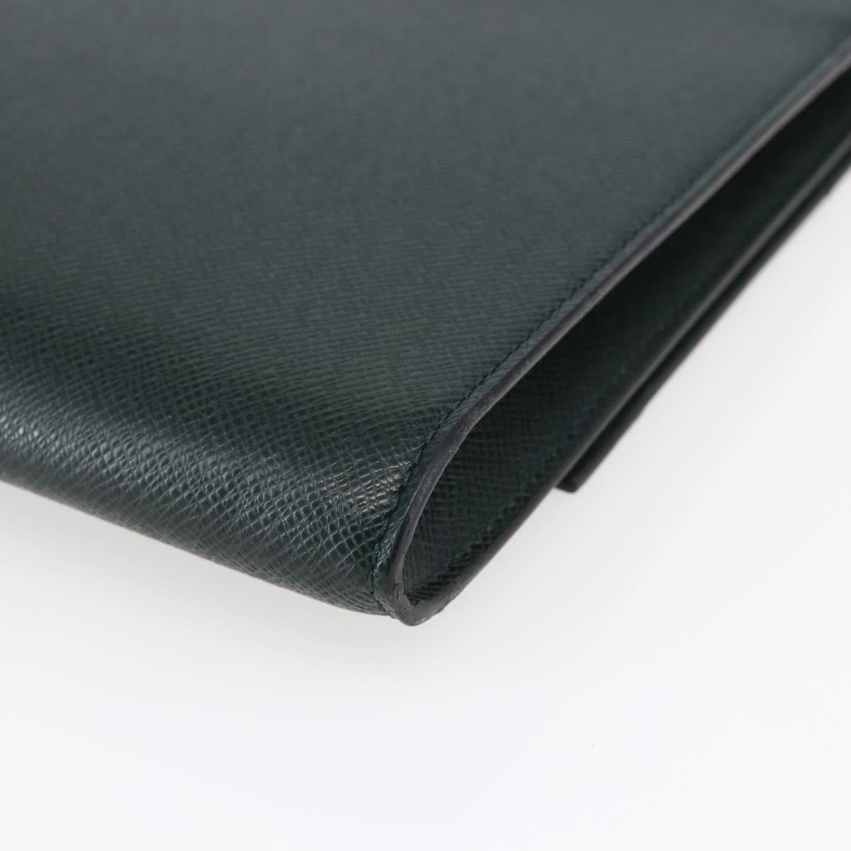 LOUIS VUITTON Taiga Leather Clutch Bag Epicea MI0924 LV Auth th6424