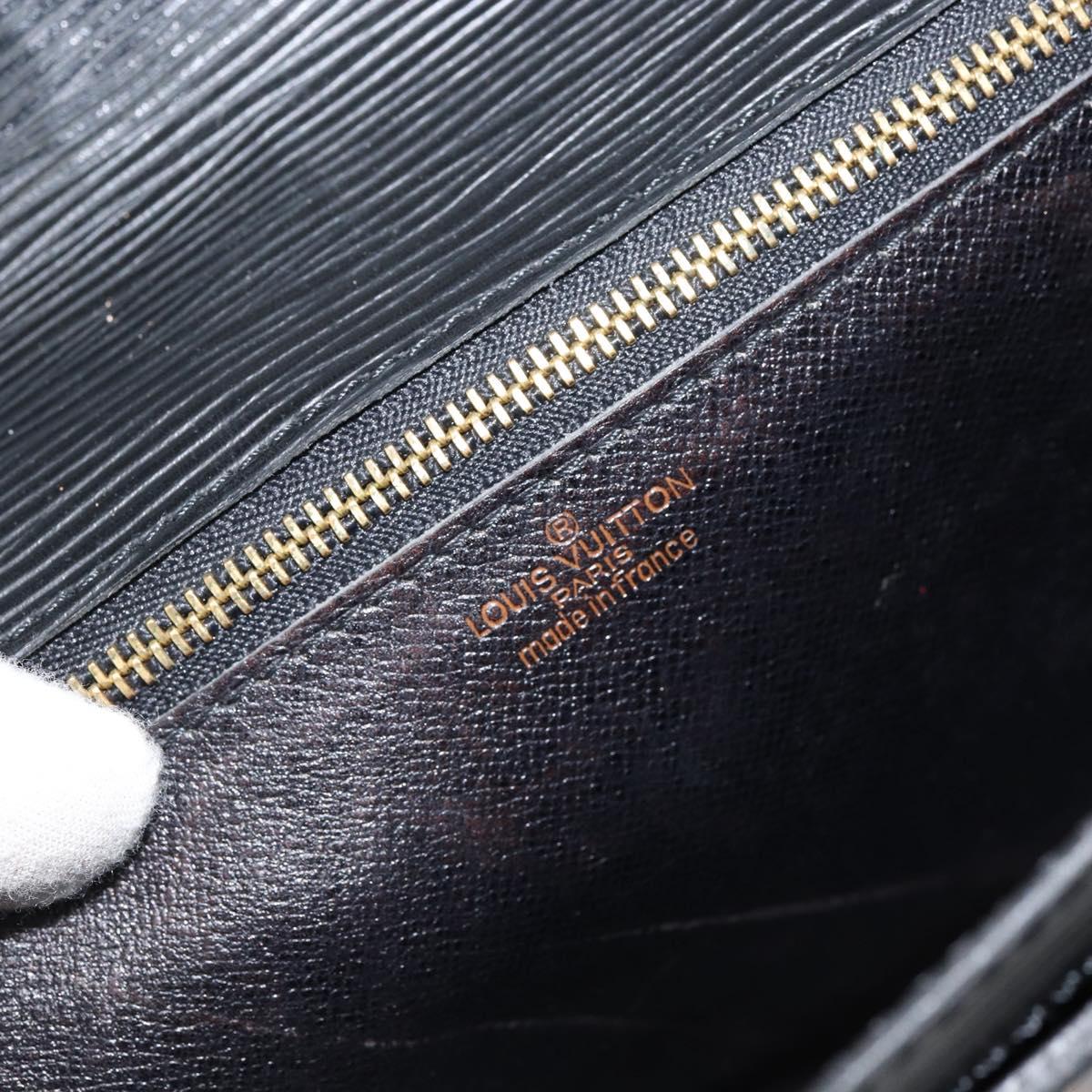 LOUIS VUITTON Epi Serie Dragonne Clutch Bag Black Noir M52612 LV Auth th6460