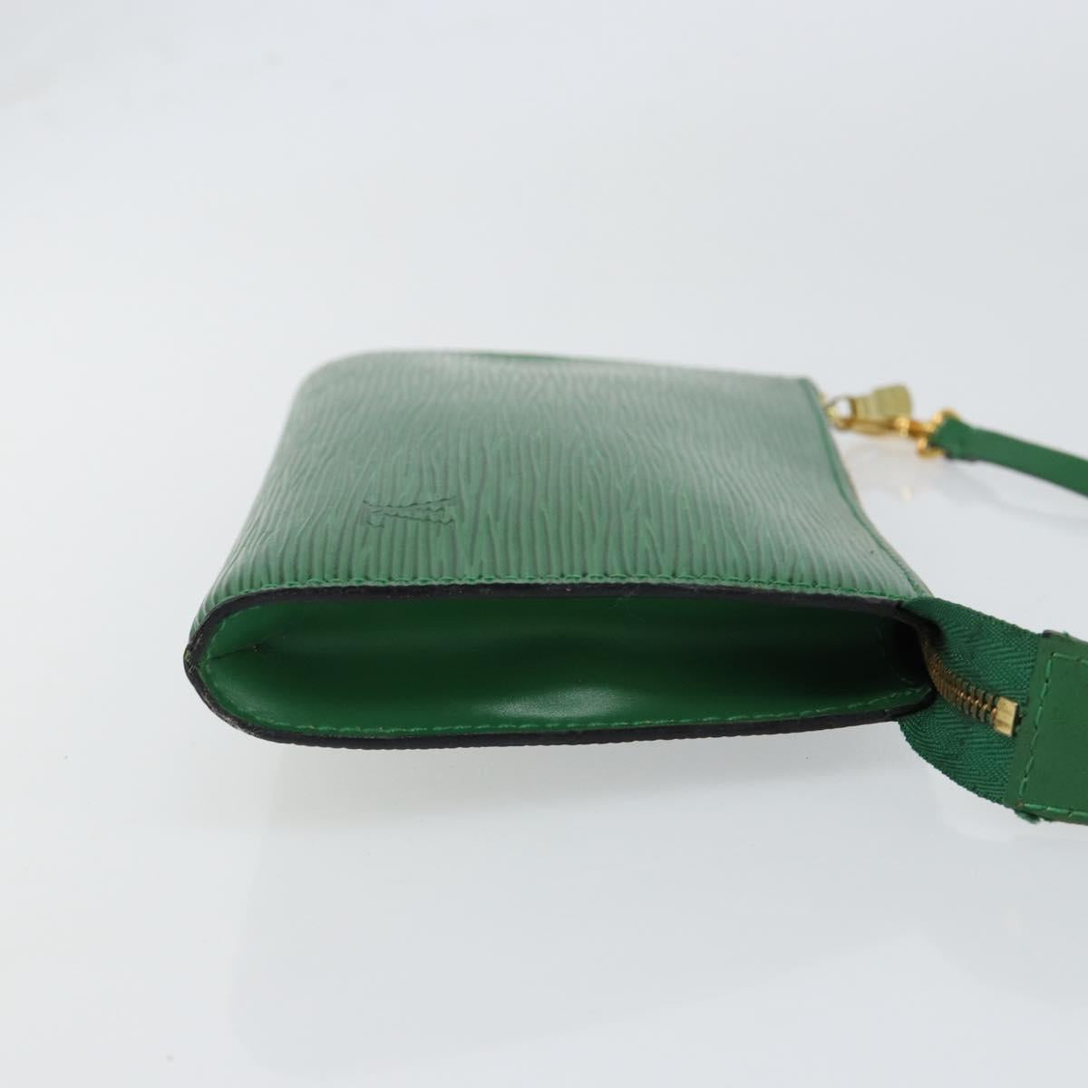 LOUIS VUITTON Epi Pochette Accessoires Accessory Pouch Green M52984 Auth th6474