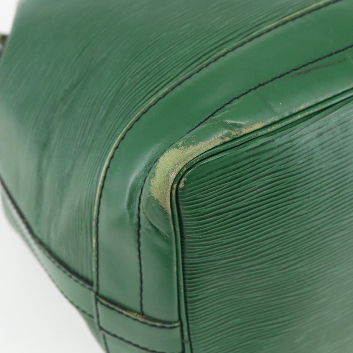 LOUIS VUITTON Epi Noe Shoulder Bag Green M44004 LV Auth th6476
