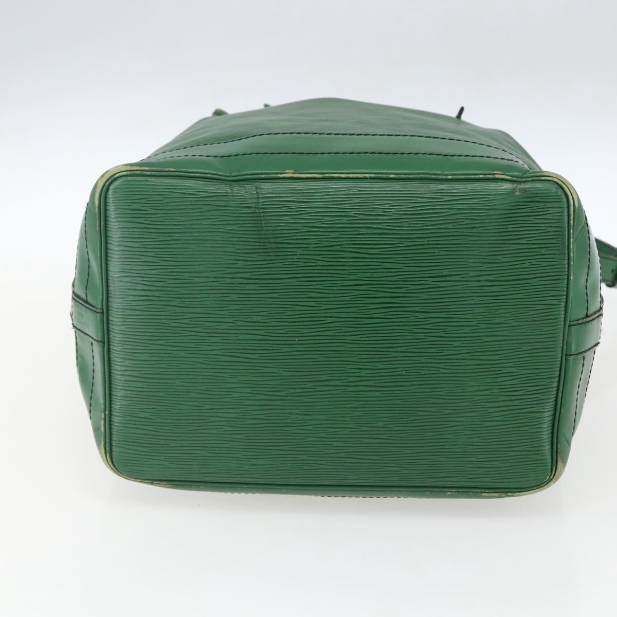 LOUIS VUITTON Epi Noe Shoulder Bag Green M44004 LV Auth th6476