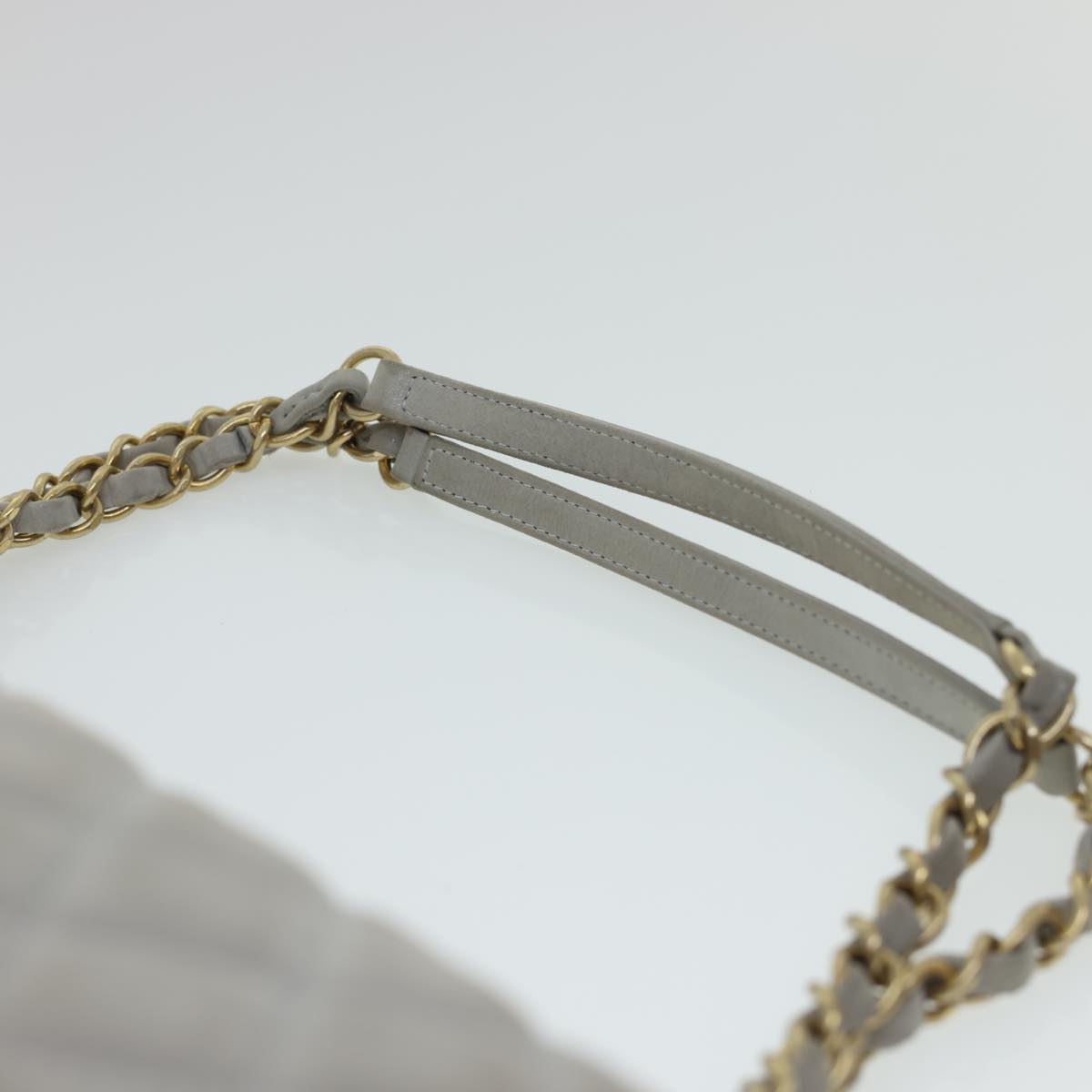 CHANEL Lamb Skin Matelasse Double Chain Shoulder Bag Gray CC Auth am1097gV