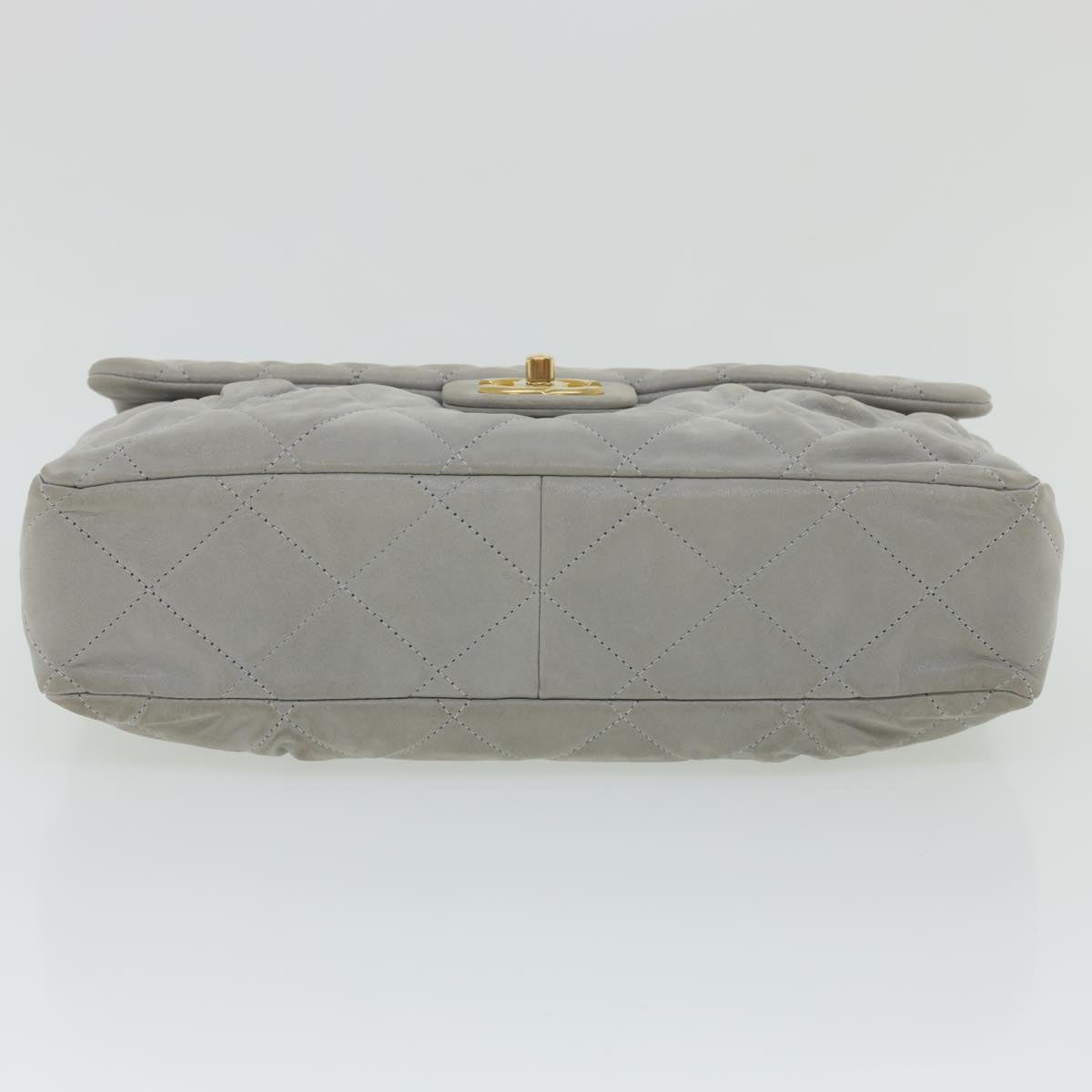 CHANEL Lamb Skin Matelasse Double Chain Shoulder Bag Gray CC Auth am1097gV