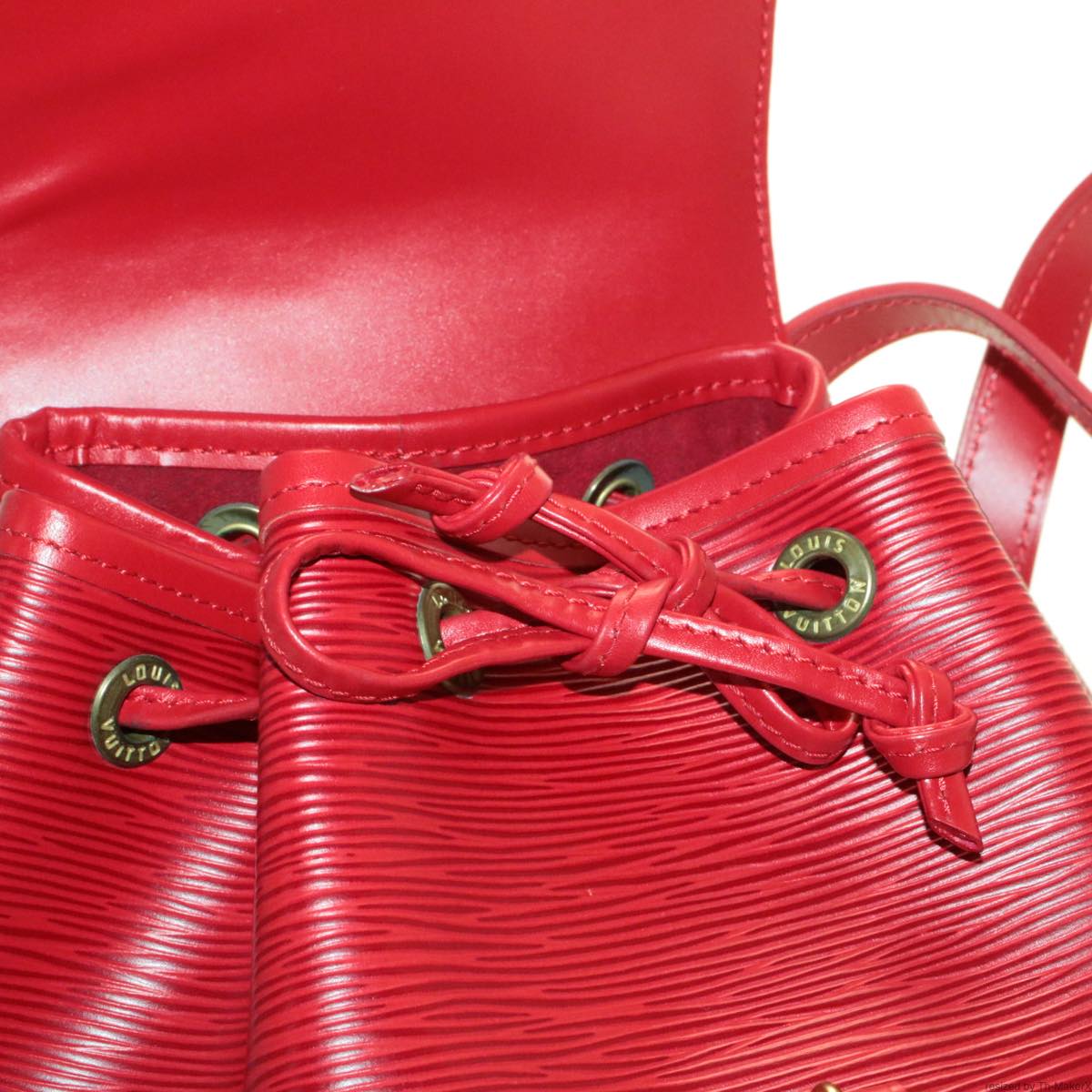 LOUIS VUITTON Epi Montsouris MM Backpack Red LV Auth am2389sSM
