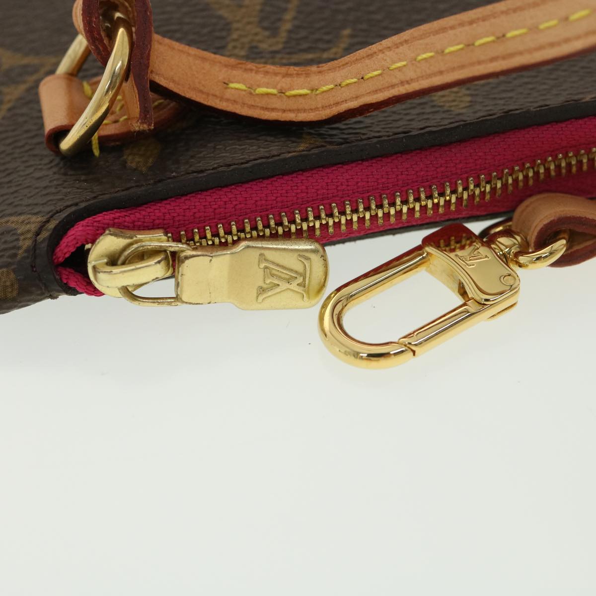 LOUIS VUITTON Monogram Neverfull MM Pouch Accessory Pouch LV Auth am4110