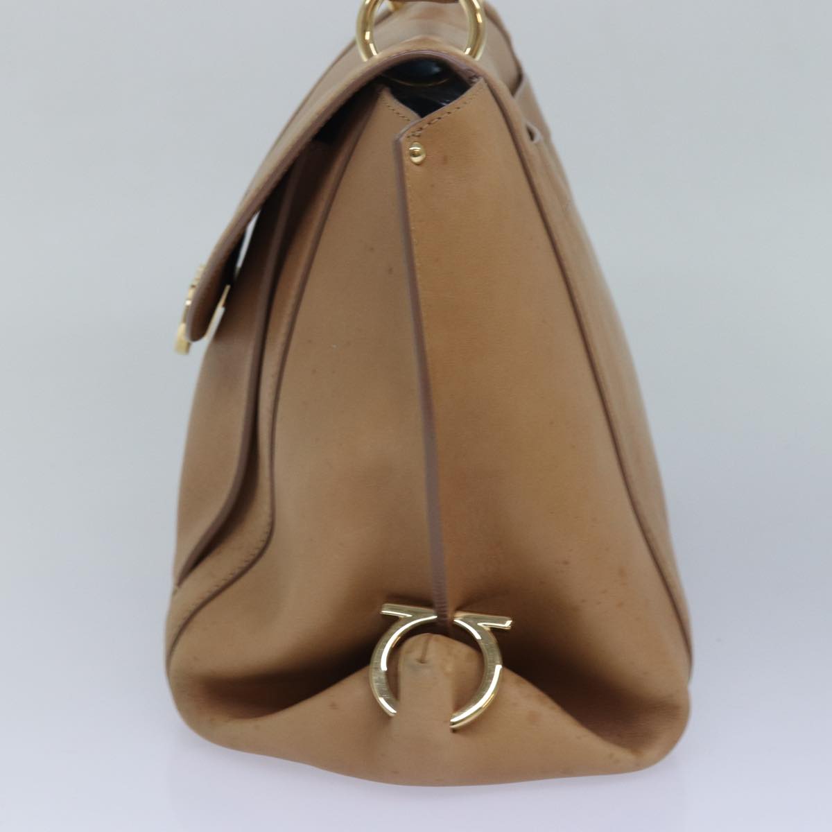 Salvatore Ferragamo Gancini Hand Bag Leather 2way Beige Auth ti1820