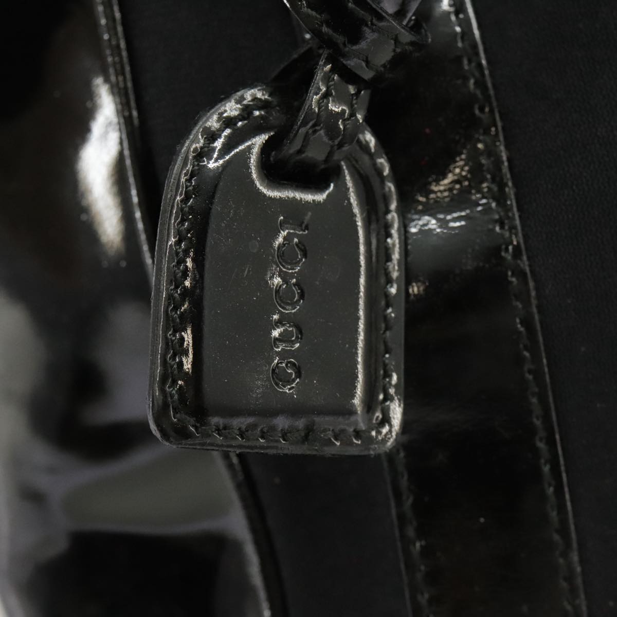GUCCI Hand Bag Enamel Black Auth ti2465