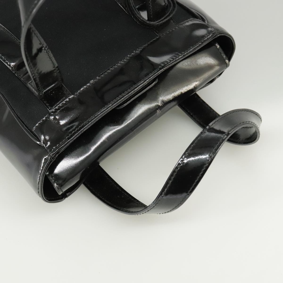 GUCCI Hand Bag Enamel Black Auth ti2465