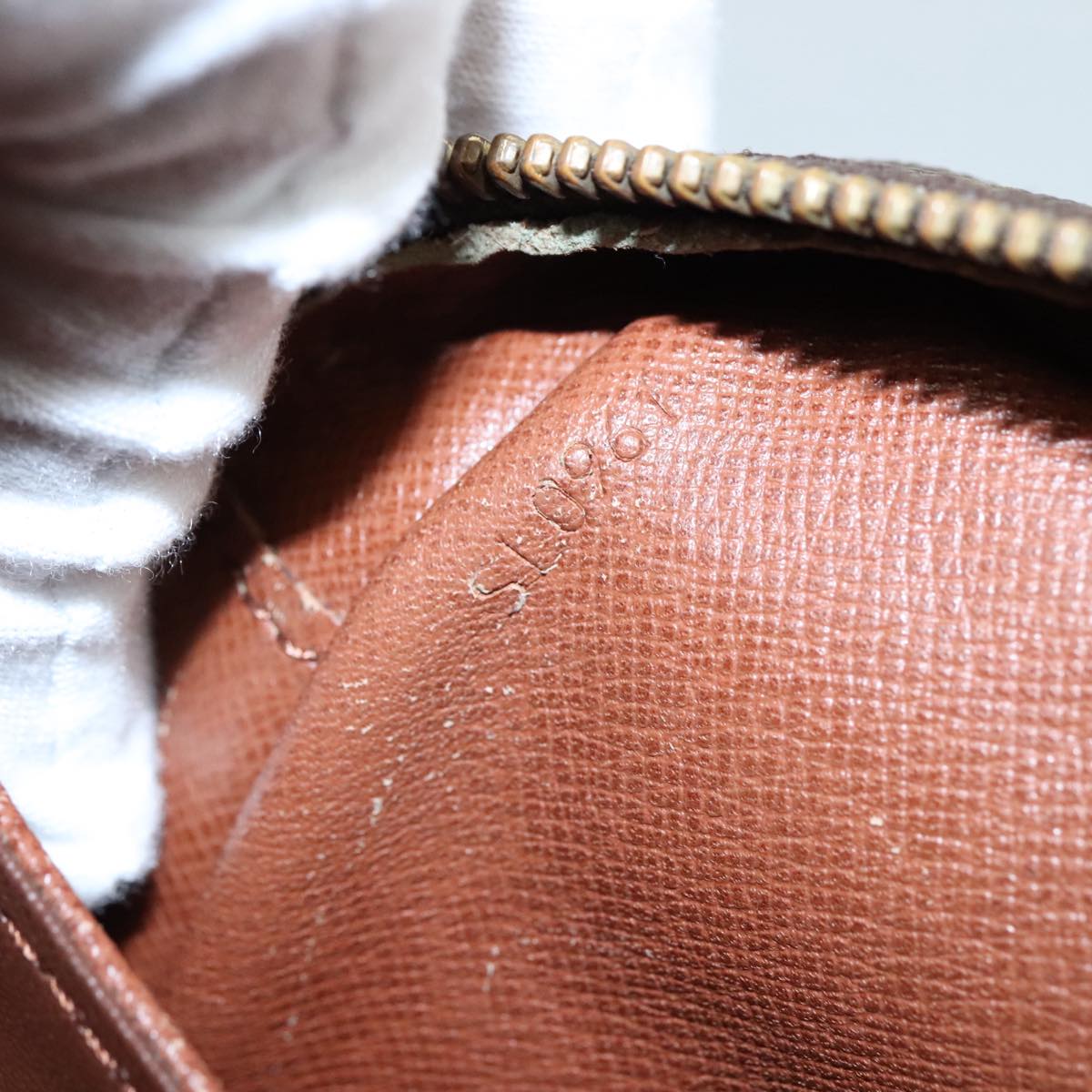 LOUIS VUITTON Monogram Compiegne 23 Clutch Bag M51847 LV Auth ti2614