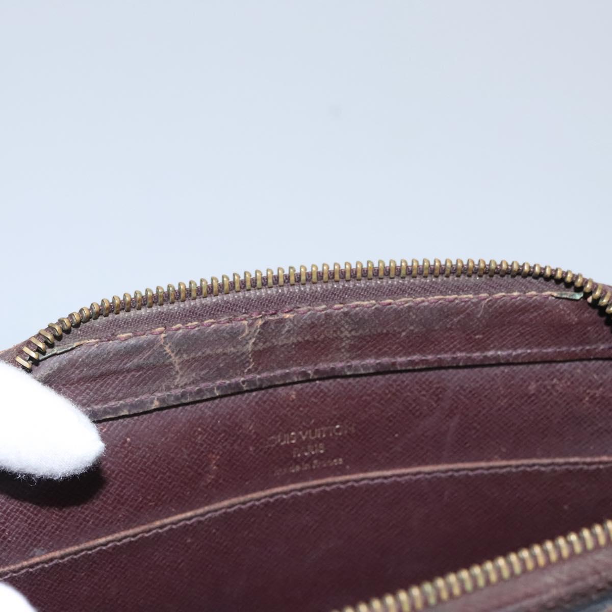 LOUIS VUITTON Taiga Baikal Clutch Bag Acajou M30186 LV Auth ti2637