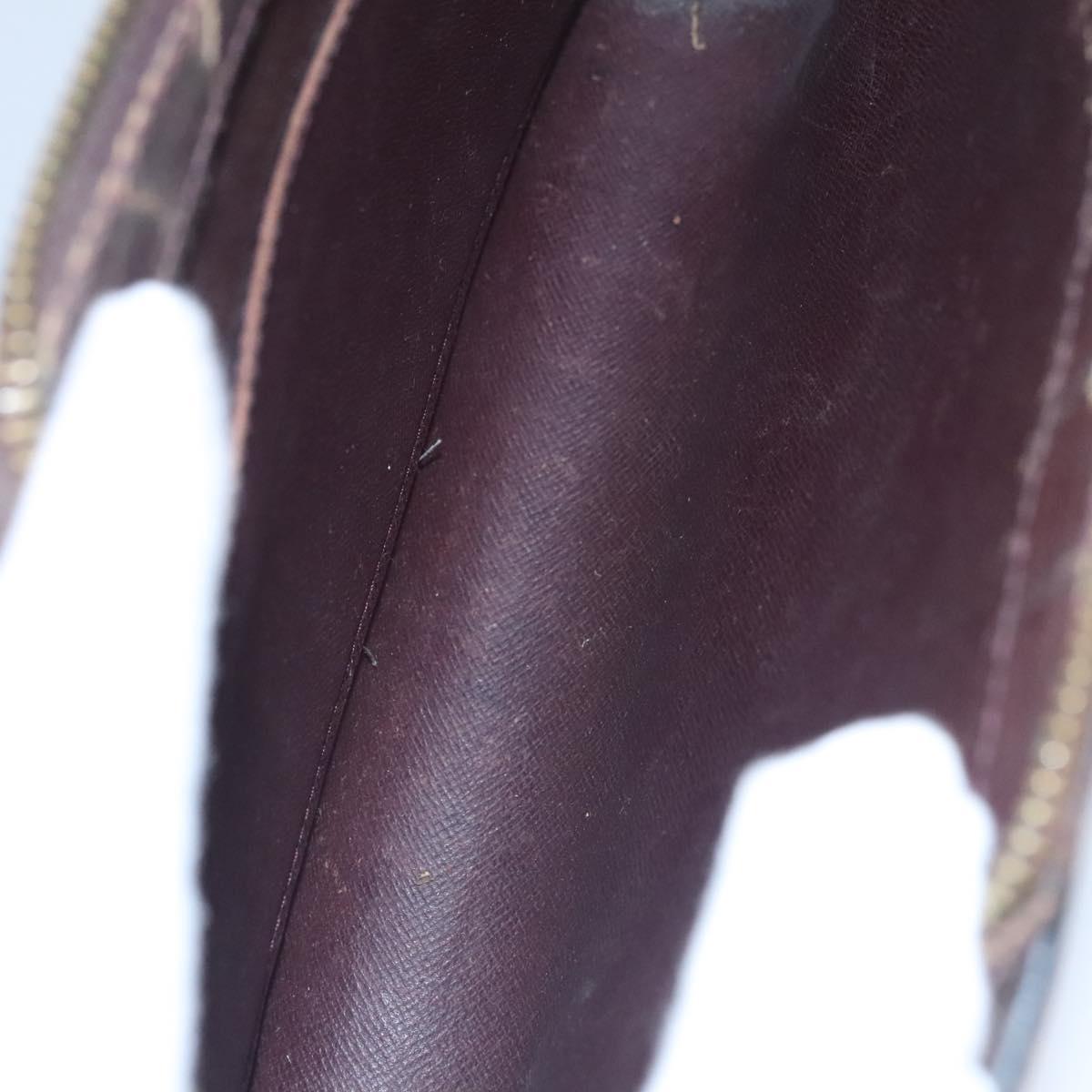 LOUIS VUITTON Taiga Baikal Clutch Bag Acajou M30186 LV Auth ti2637