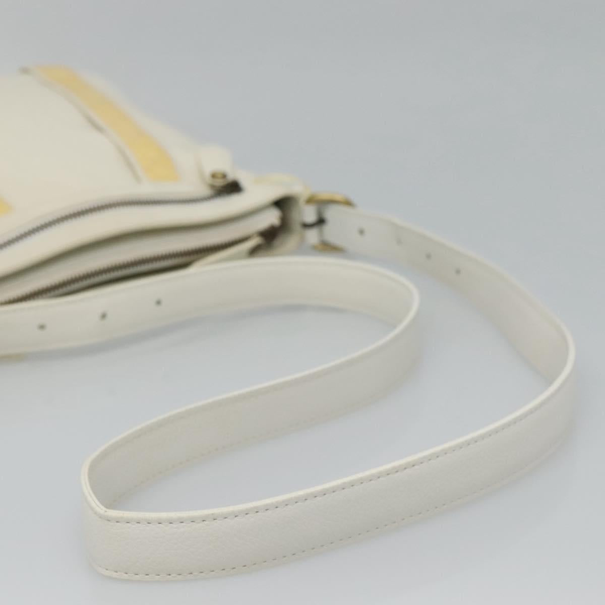 BURBERRY Shoulder Bag Leather White Auth ti2656