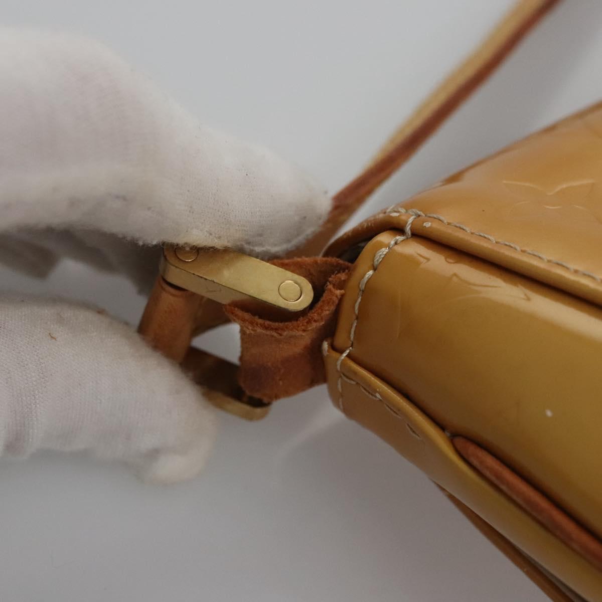 LOUIS VUITTON Monogram Vernis Thompson Street Bag Beige M91301 LV Auth ti2814