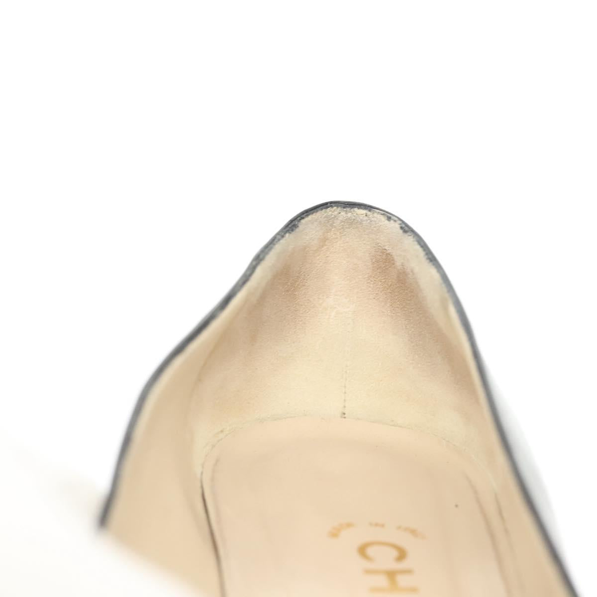 CHANEL pumps High heels Leather 35 1/2 Black CC Auth ti3388