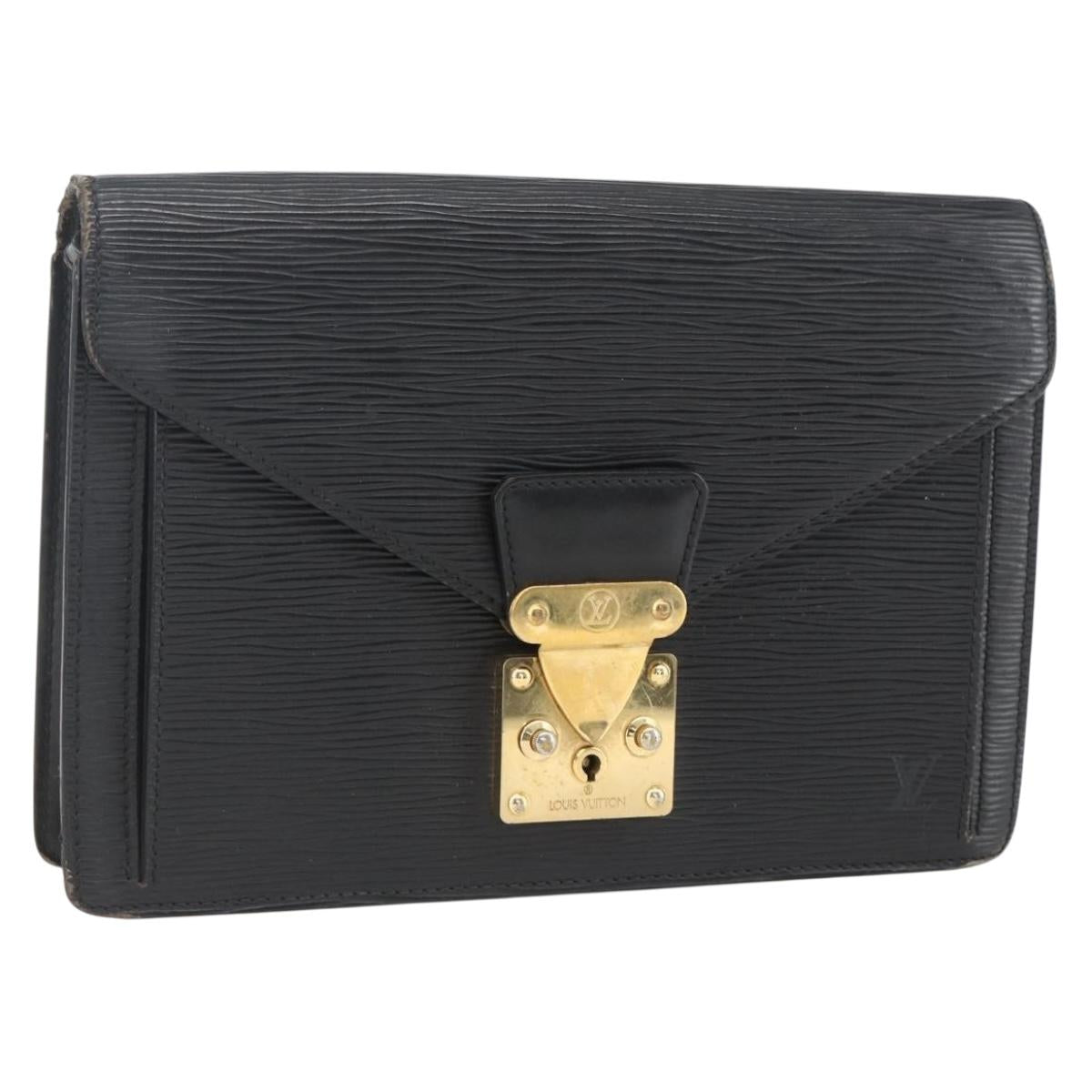 LOUIS VUITTON Epi Serie Dragonne Clutch Bag Black Noir M52612 LV Auth ti3606
