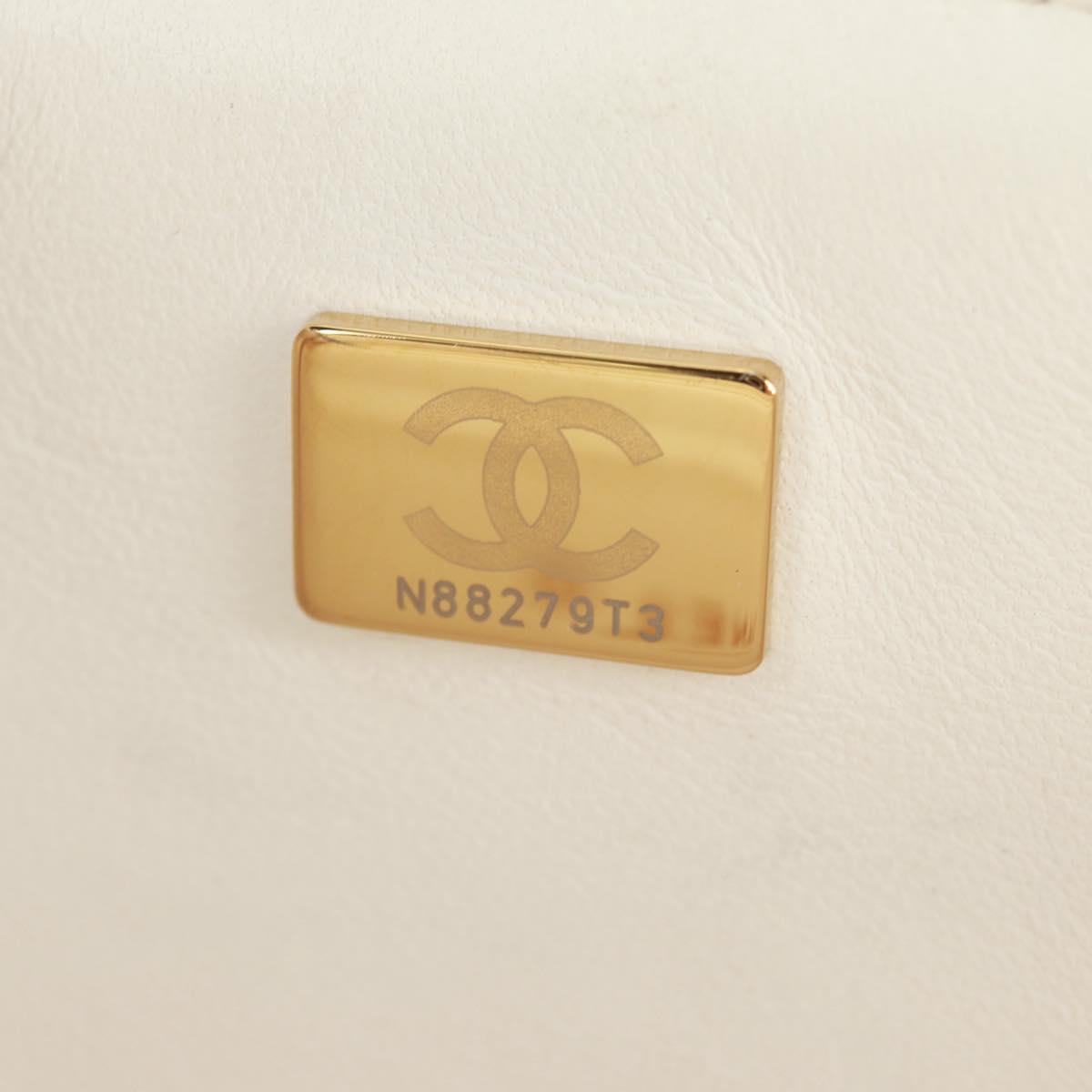 CHANEL Mini Matelasse Chain Shoulder Bag tweed White Gold CC Auth ti3635SM