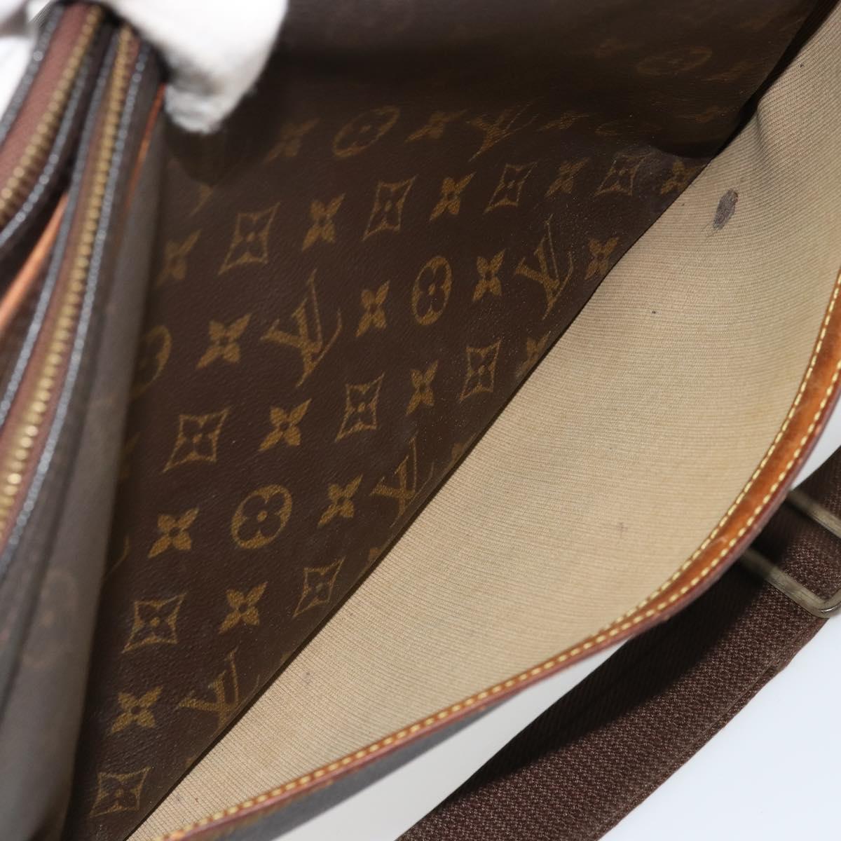LOUIS VUITTON Monogram Reporter GM Shoulder Bag M45252 LV Auth ti3871