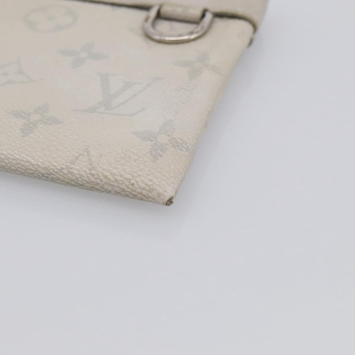 LOUIS VUITTON Taigalama Pochette Discovery PM Bag White M30279 LV Auth ti4043