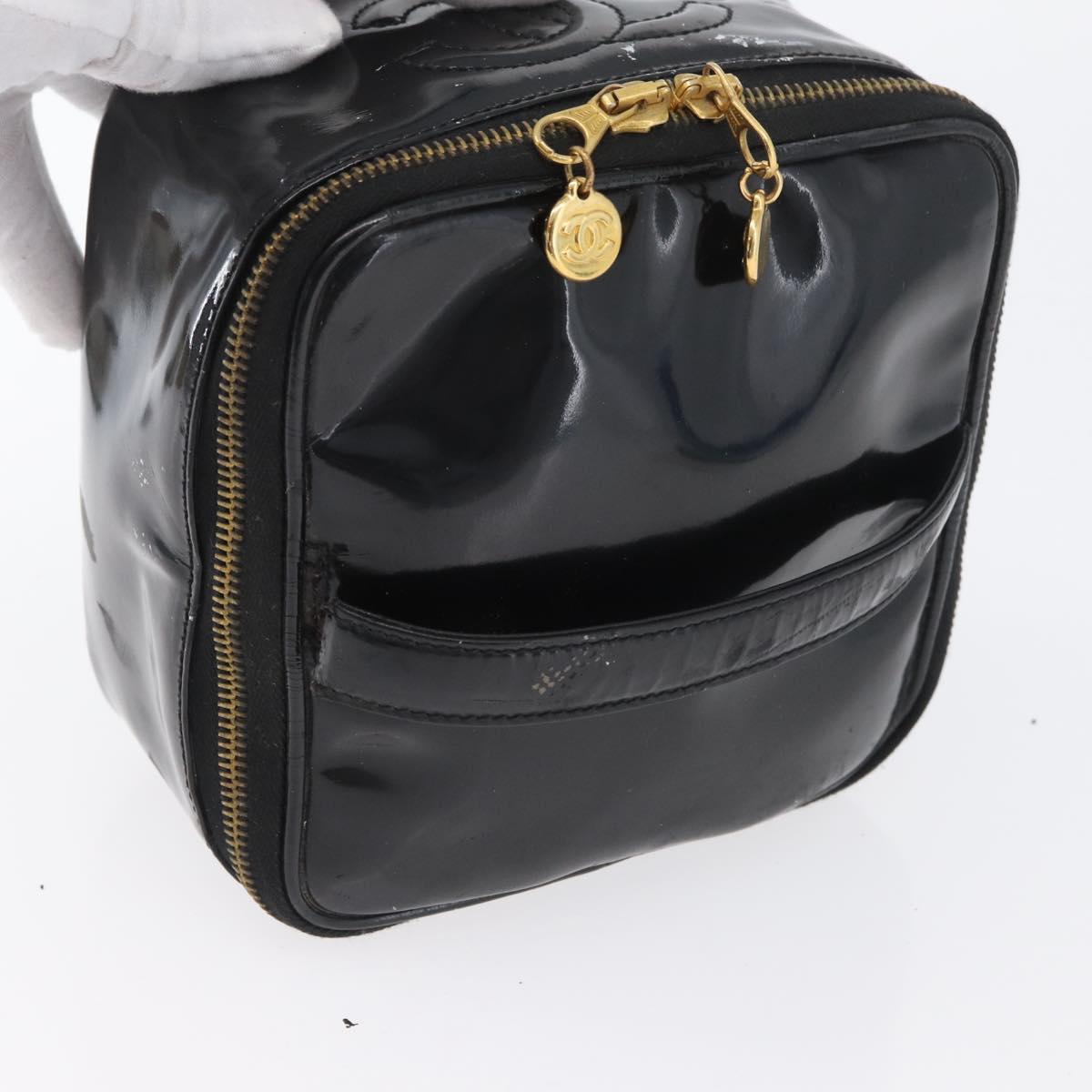 CHANEL Vanity Cosmetic Pouch Patent leather Black CC Auth yb378