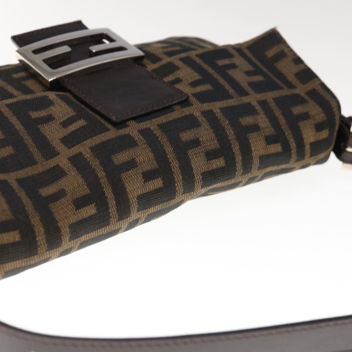 FENDI Zucca Canvas Mamma Baguette Shoulder Bag Brown Black Auth yk10477