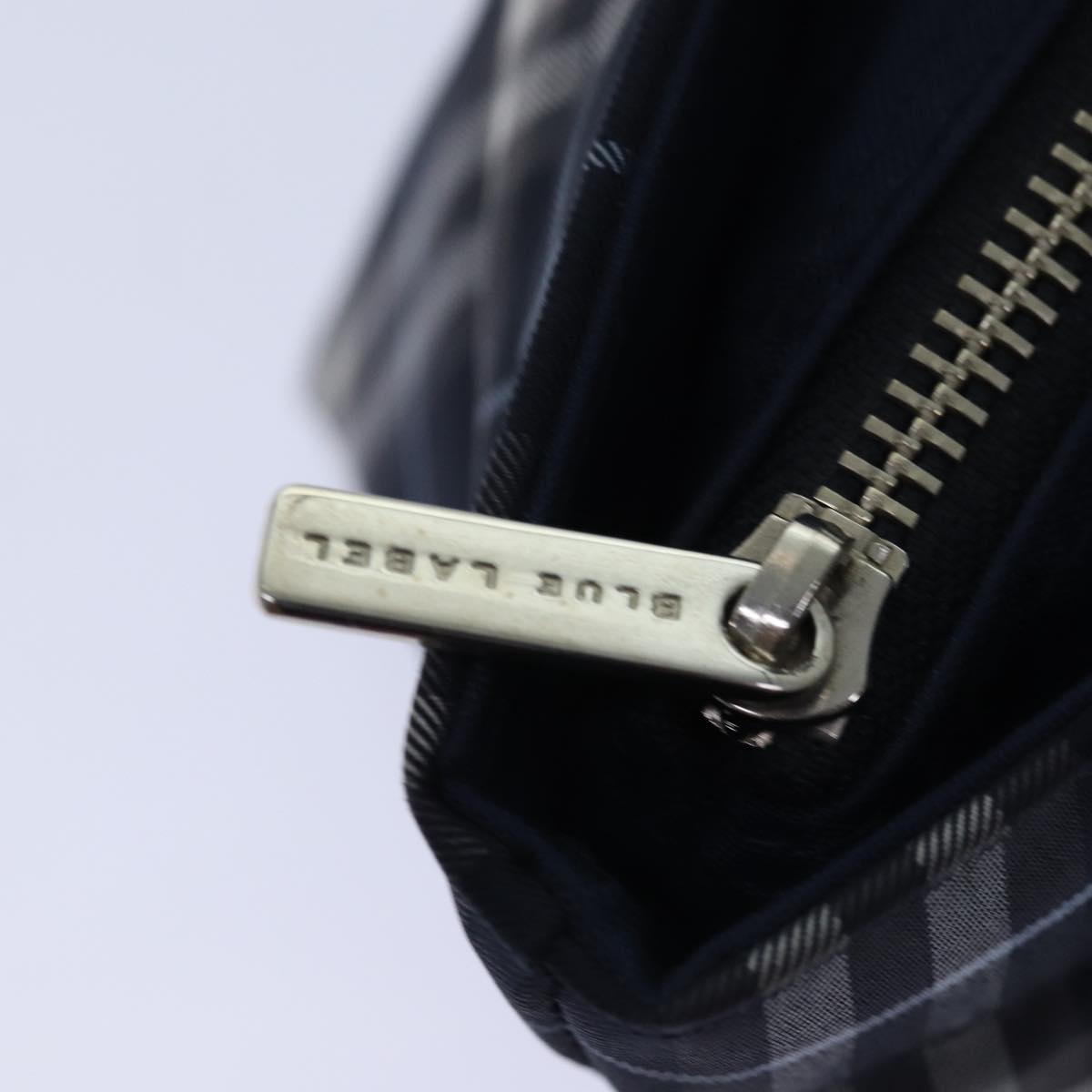 Burberrys Nova Check Blue Label Hand Bag Nylon Navy Auth yk13111