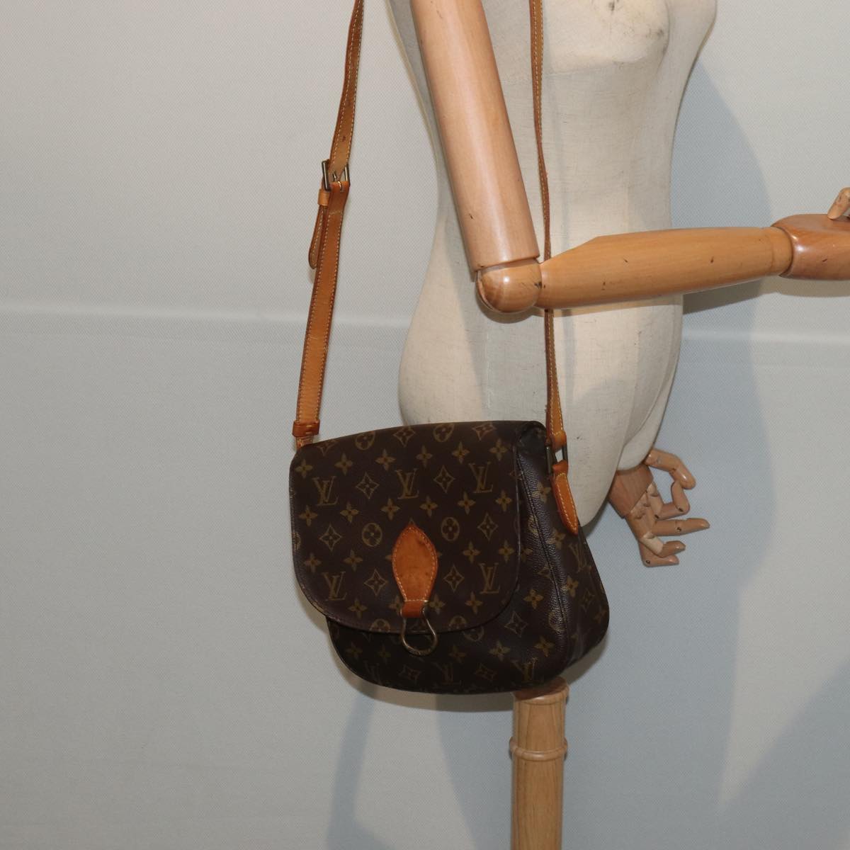 LOUIS VUITTON Monogram Saint Cloud GM Shoulder Bag M51242 LV Auth yk14263