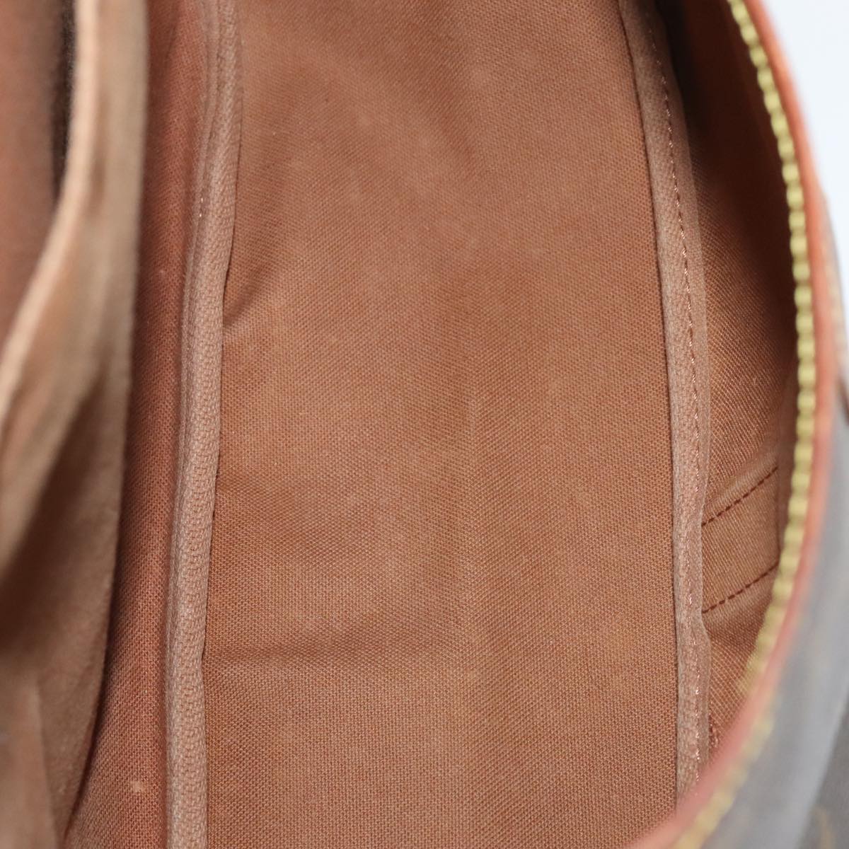 LOUIS VUITTON Monogram Saumur 35 Shoulder Bag M42254 LV Auth yk15414