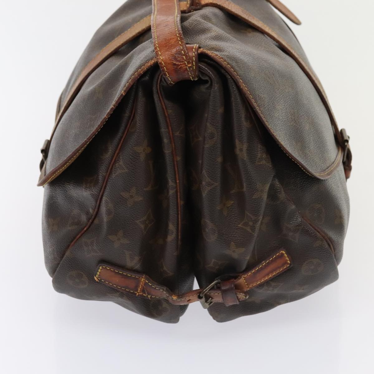 LOUIS VUITTON Monogram Saumur 35 Shoulder Bag M42254 LV Auth yk15414